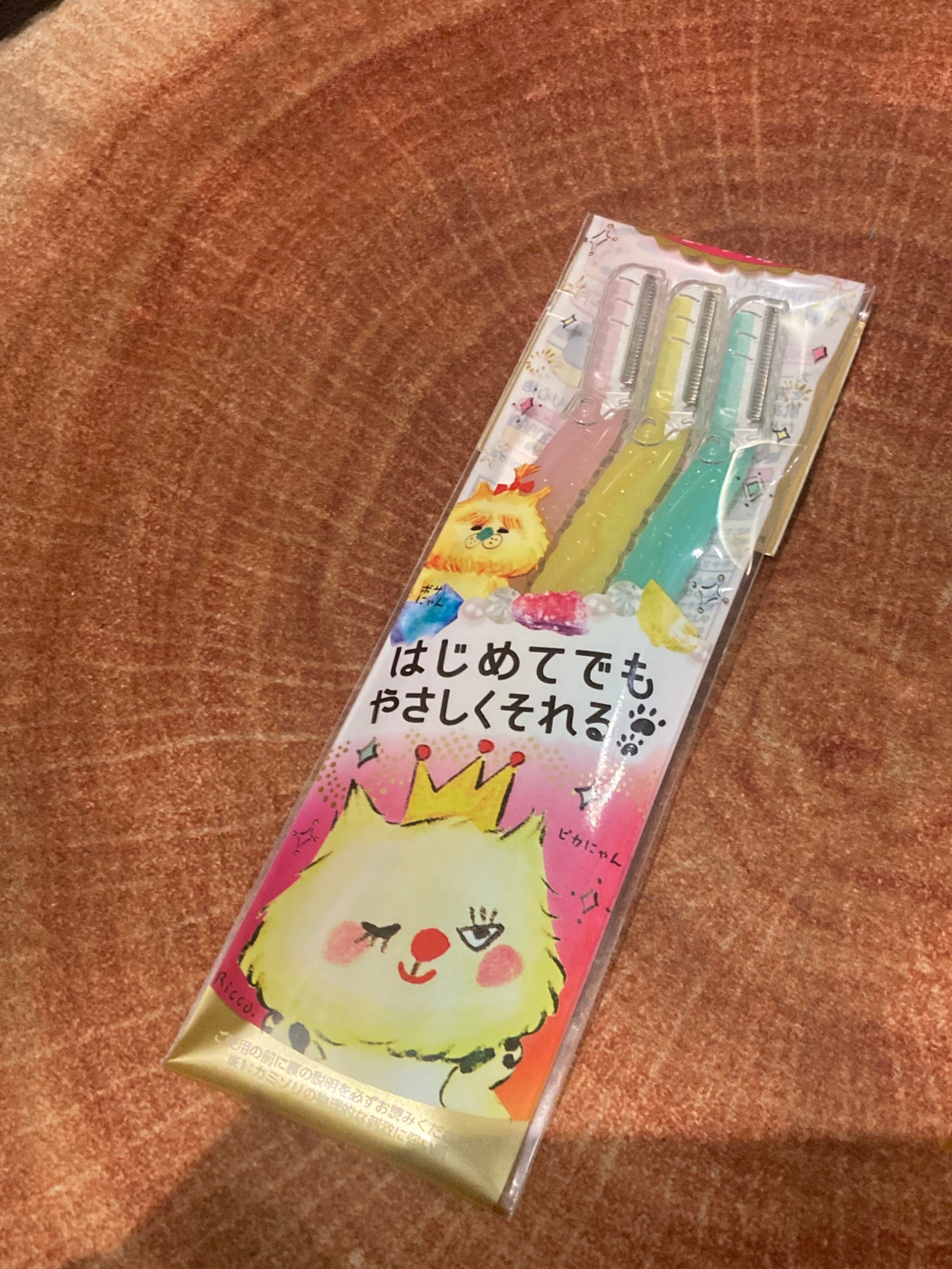 ピアニィ 敏感肌まゆ用 3本入り/ピアニィ/シェーバーを使ったクチコミ(1枚目)