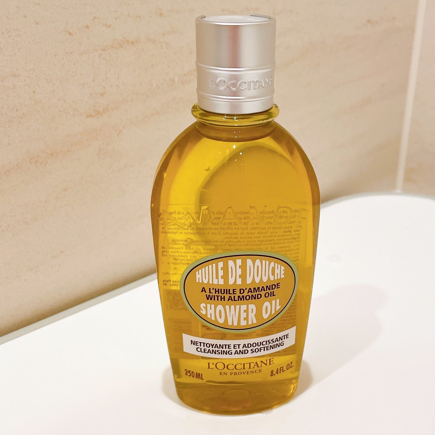 アーモンド モイスチャライジングシャワーオイル/L'OCCITANE/ボディソープを使ったクチコミ(5枚目)