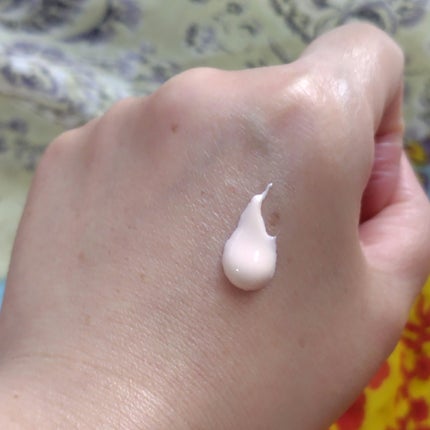 SHISEIDO フューチャーソリューション LX ユニバーサル ディフェンスs/SHISEIDO/日焼け止め・UVケアを使ったクチコミ(4枚目)