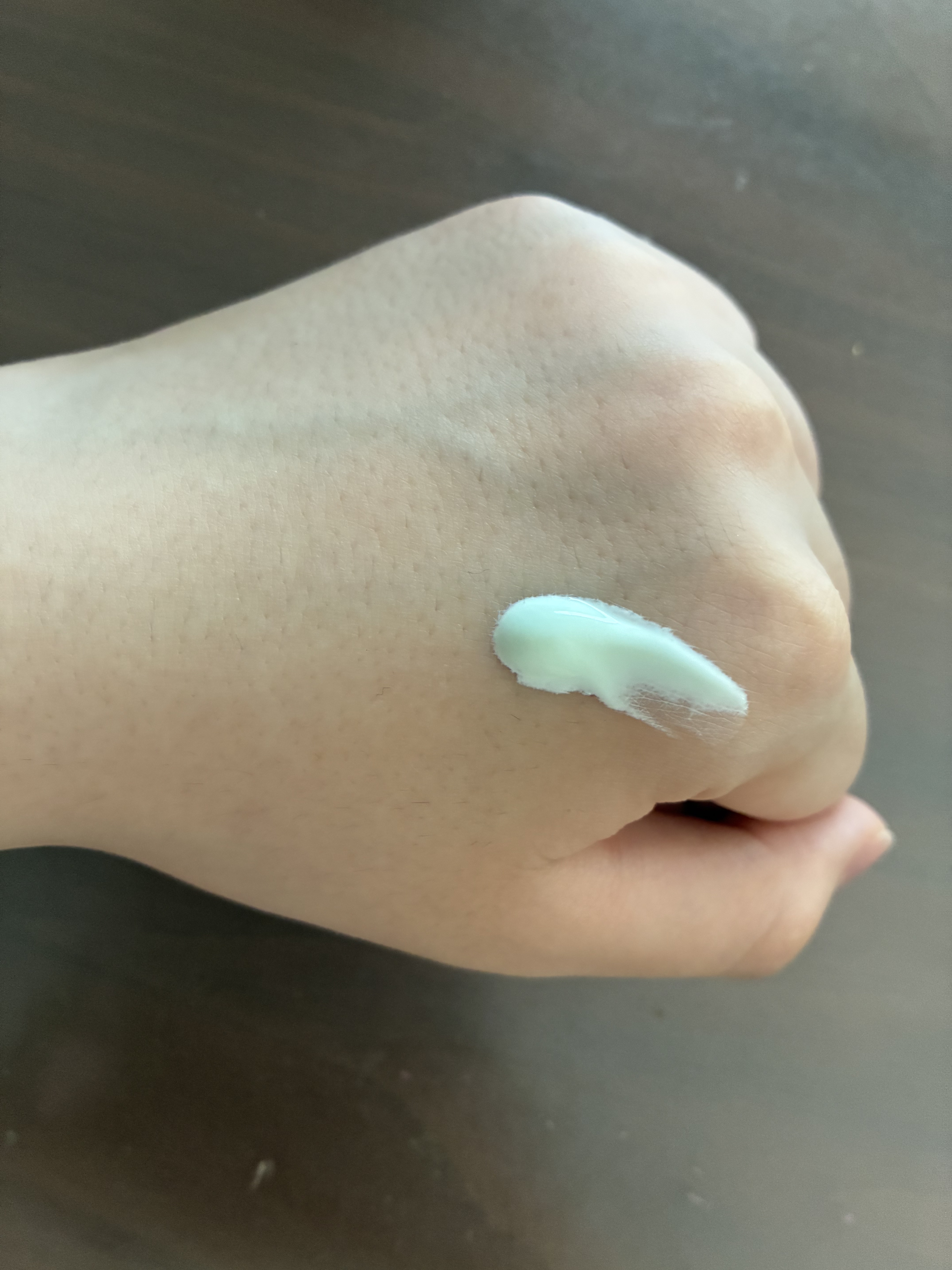 スキンアクア トーンアップUVエッセンス/スキンアクア/日焼け止めクリームを使ったクチコミ（2枚目）