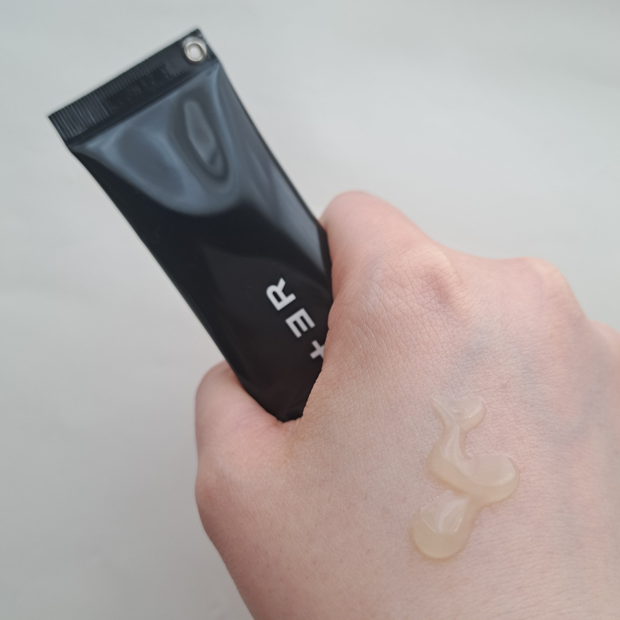 リペアー ハンドセラム (ヒノキ)/UTTER/ハンドクリームを使ったクチコミ（2枚目）