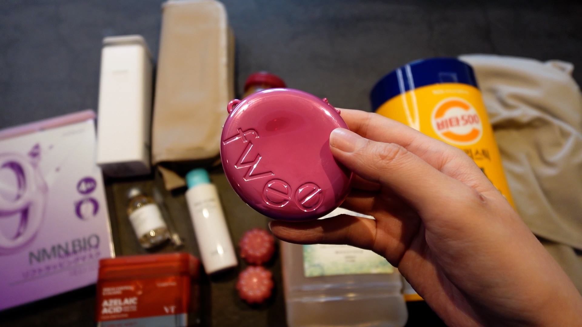 フィー ポケットアイパレット/fwee/アイシャドウパレットを使ったクチコミ（2枚目）