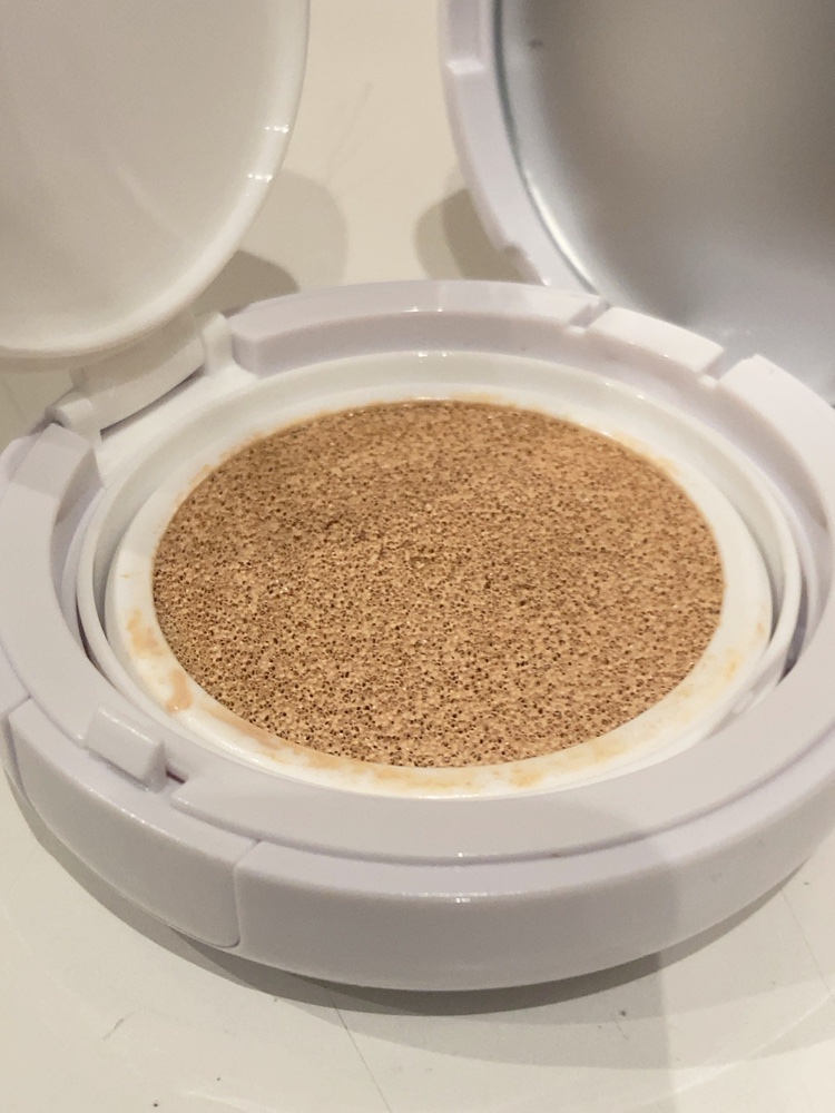 ピンクカバーエッセンスサンクッション/LOVELYCC/クッションファンデーションを使ったクチコミ（3枚目）