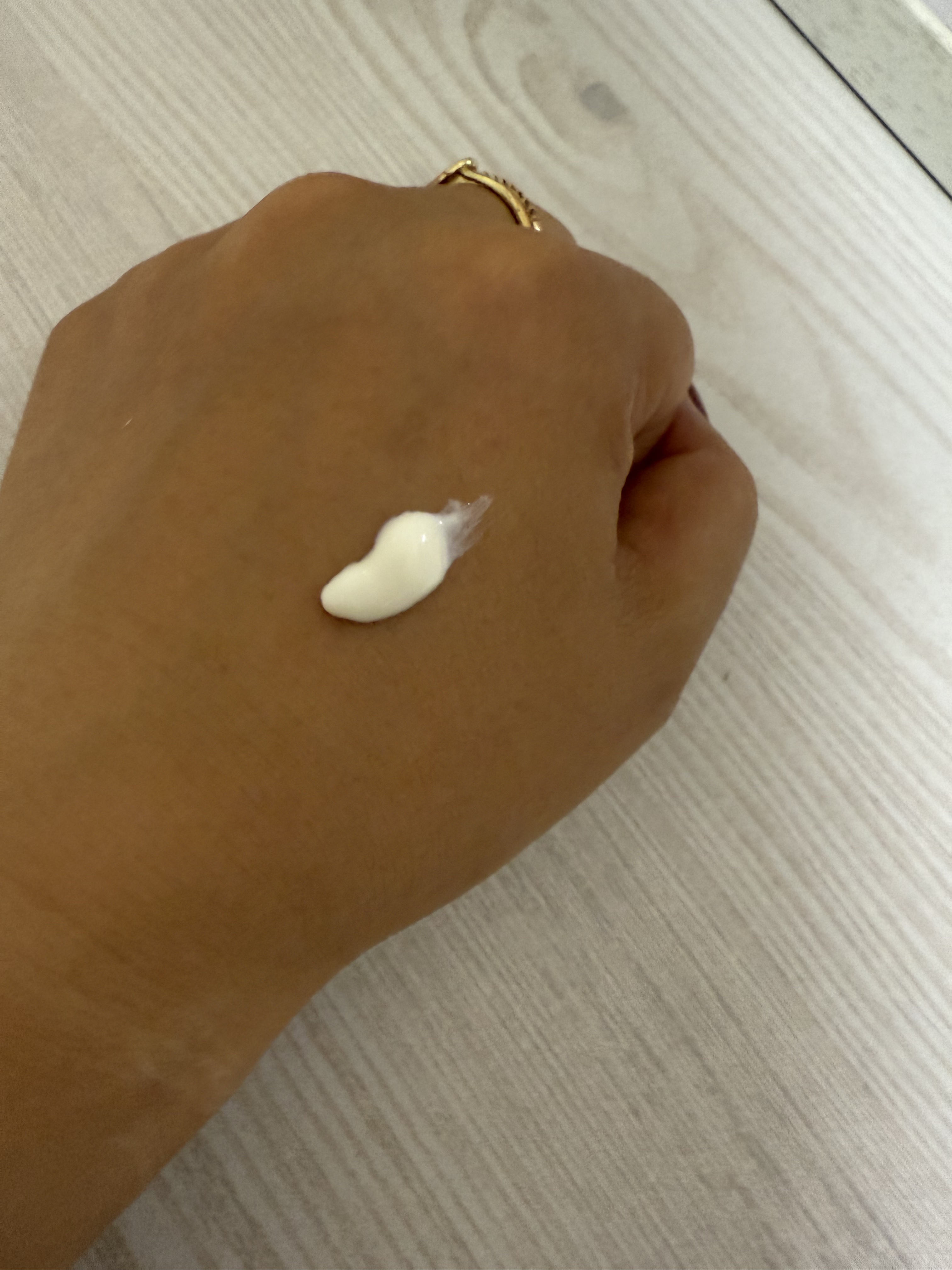 CICA エッセンス サン/VT/その他スキンケアを使ったクチコミ（2枚目）