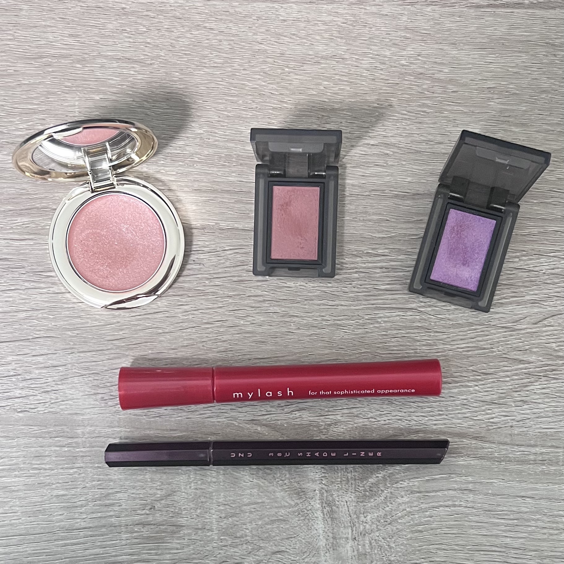 ルミナイジング カラー アイズ EX02 Into the Sun/SNIDEL BEAUTY/ジェル・クリームアイシャドウを使ったクチコミ（1枚目）