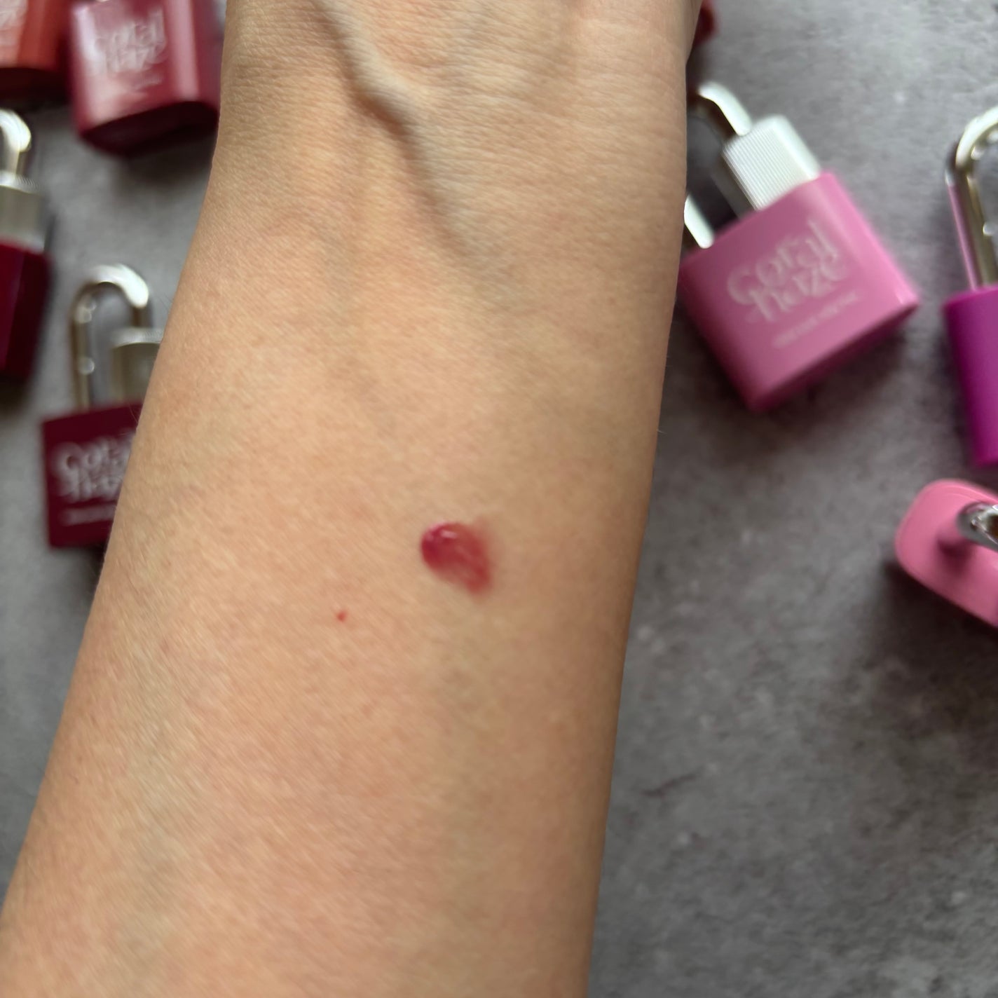 グロウロックゼリーティント/Coralhaze/リップティントを使ったクチコミ(3枚目)