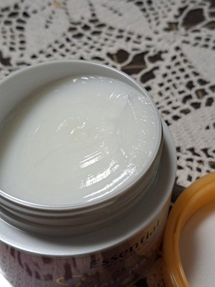 エッセンシャルプレミアム とろ生ヘアマスク/エッセンシャル/ヘアマスク・ヘアパックを使ったクチコミ(2枚目)