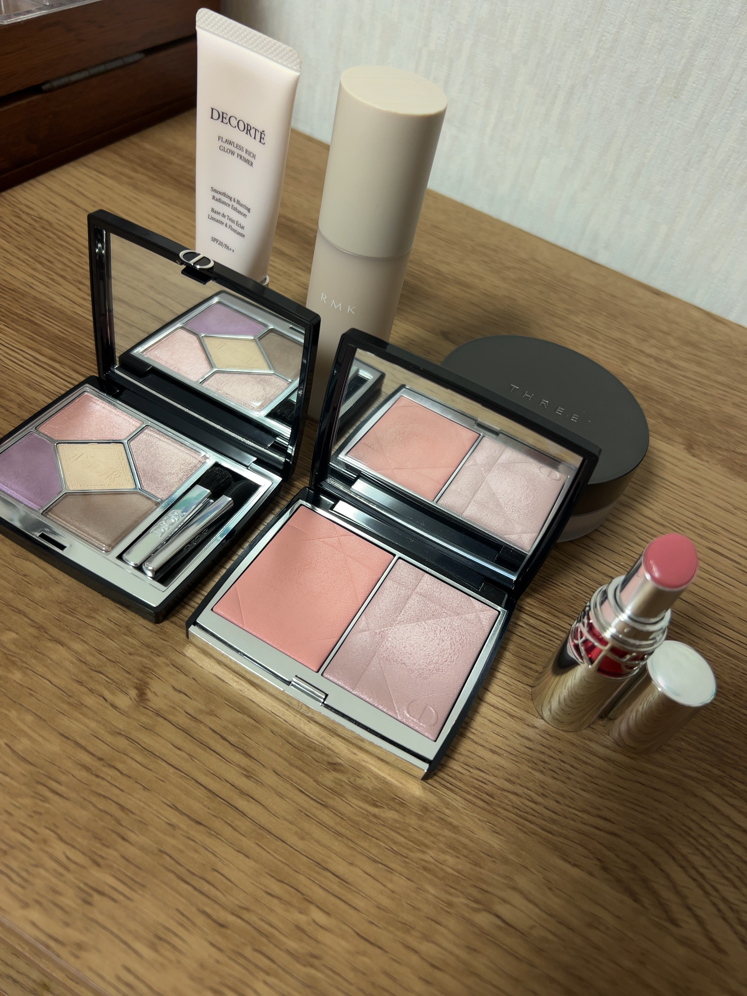 YSL ラブシャイン キャンディグレーズ No.44 ヌード ラヴァリエール/YVES SAINT LAURENT BEAUTE/口紅を使ったクチコミ（2枚目）