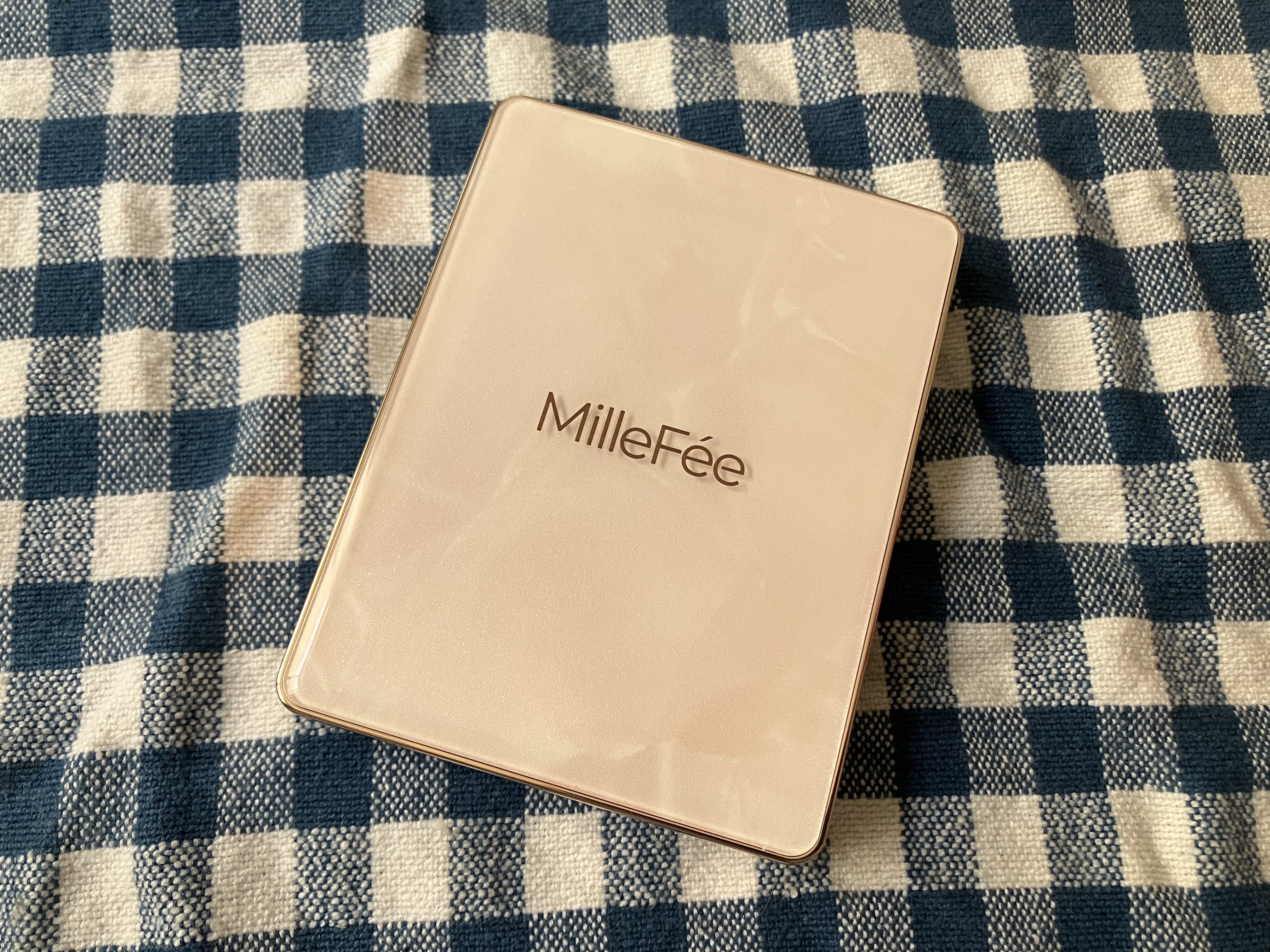 チート顔コントゥアパレット 03 ふっくらピンク/MilleFée/パウダーハイライトを使ったクチコミ（3枚目）