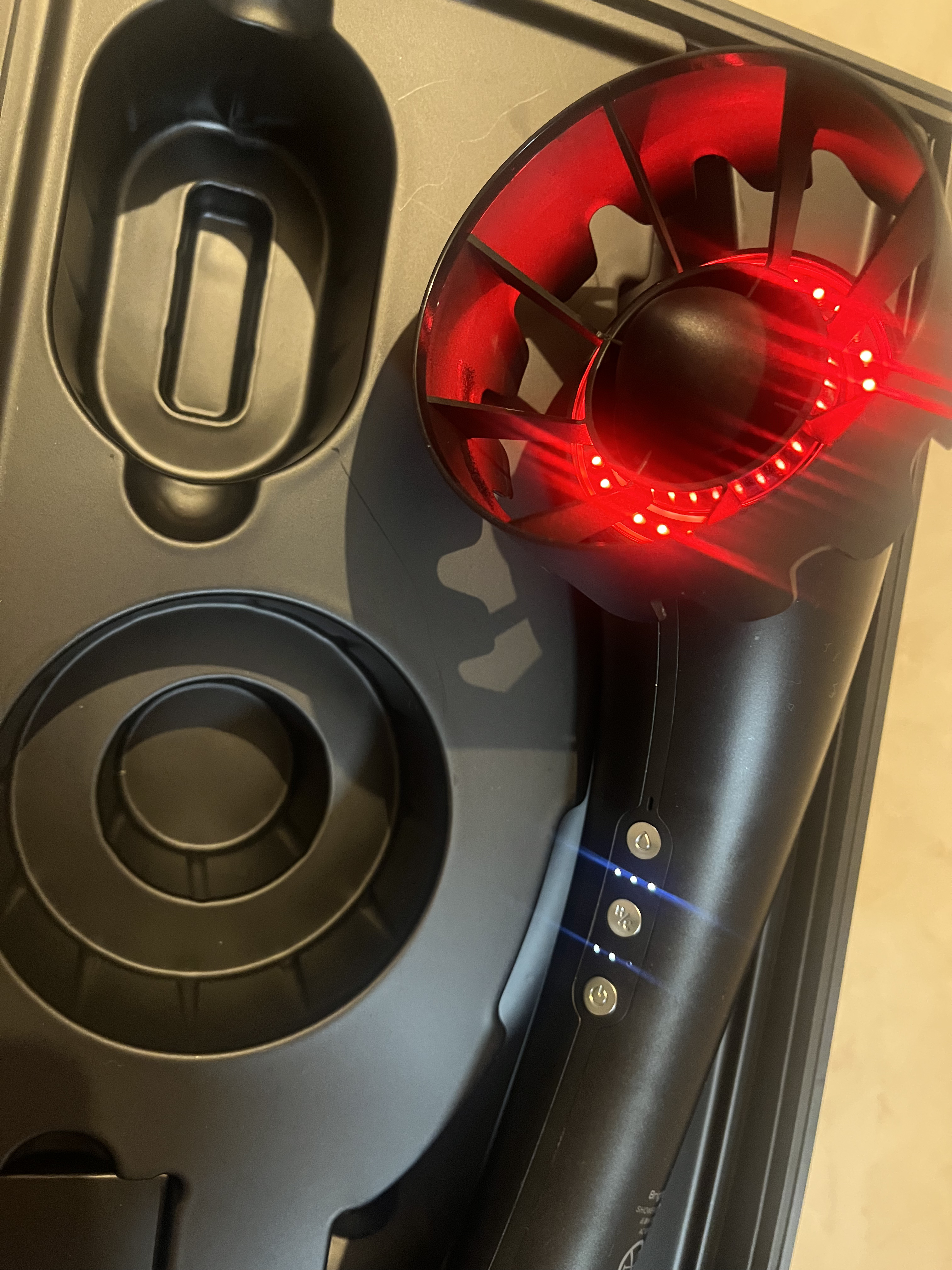 SHOWER DRYER/Brighte/ドライヤーを使ったクチコミ（1枚目）