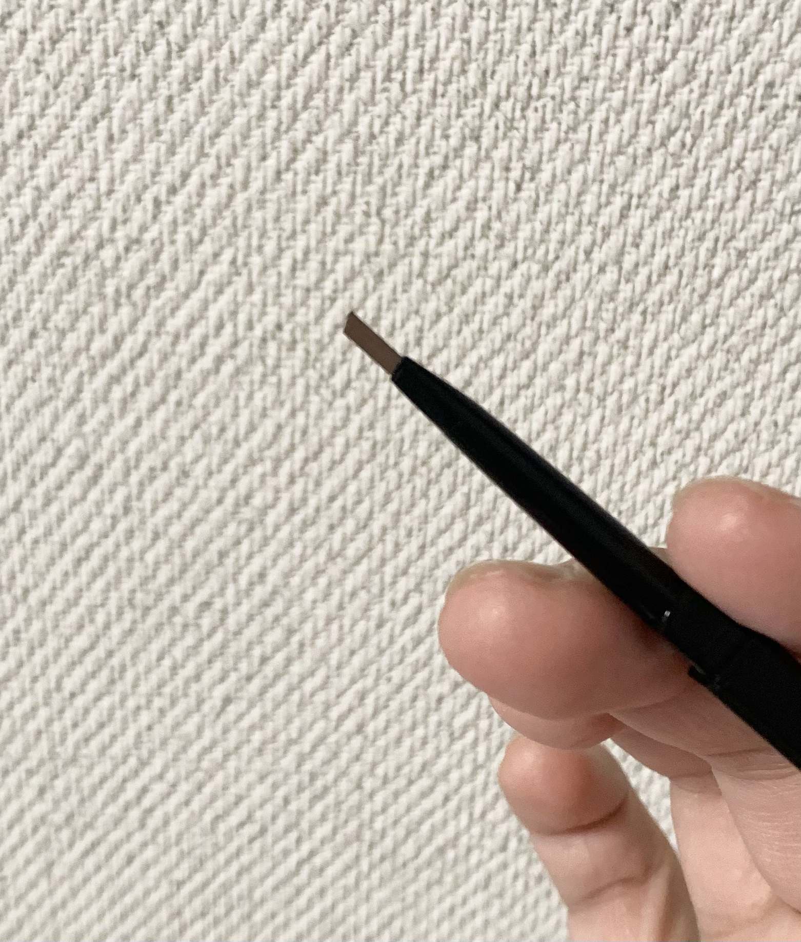 xixi アイブロウペンシルのクチコミ「xixi　アイブロウペンシルです
こちらはライトブラウン✨

カラバリは5色あって、
このライ.....」（2枚目）