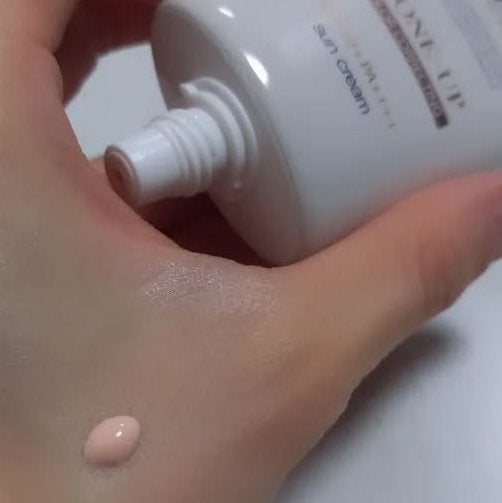 ウォータフルトーンアップサンクリーム/ダルバ/日焼け止めクリームを使ったクチコミ(2枚目)