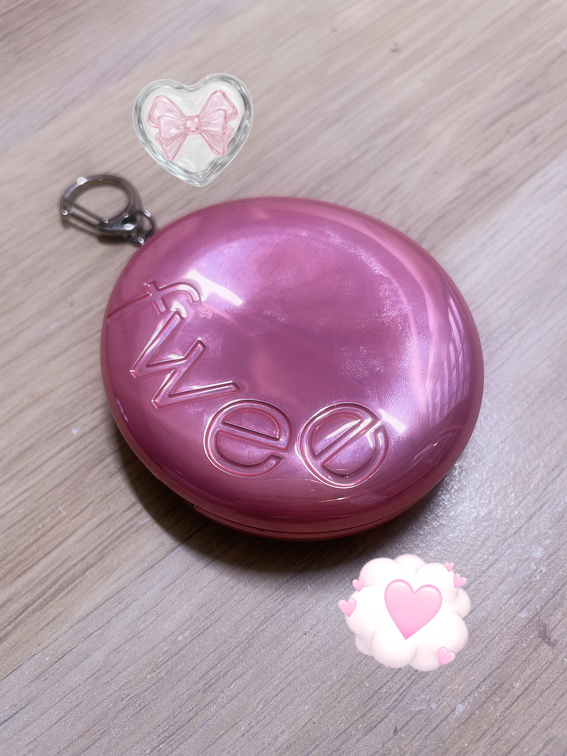 フィー ポケットアイパレット EP03 ストロベリーホイップ/fwee/アイシャドウパレットを使ったクチコミ（2枚目）