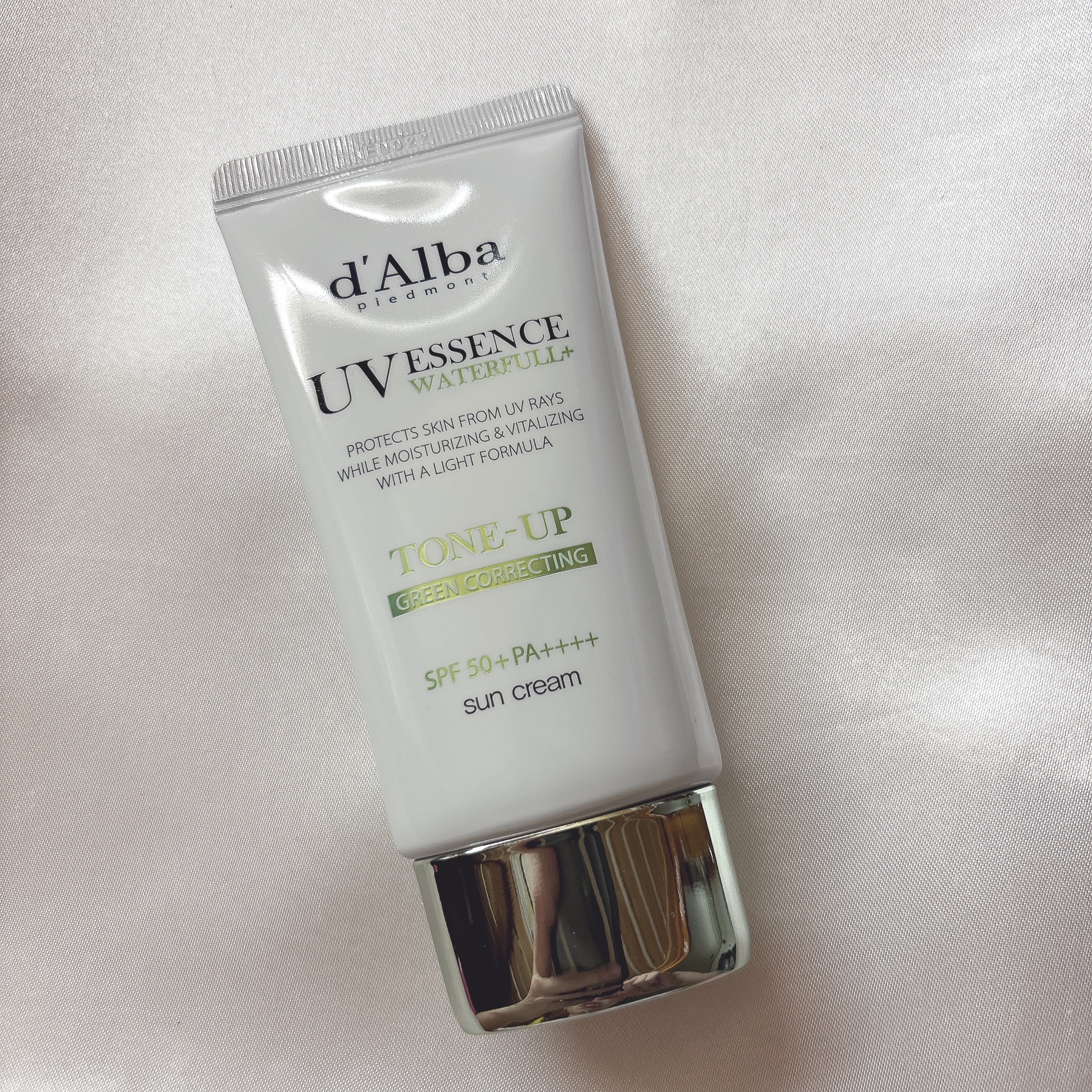 クリーンティーツリーリポソームトーンアップサンクリーム（グリーン）/ダルバ/日焼け止めクリームを使ったクチコミ（1枚目）