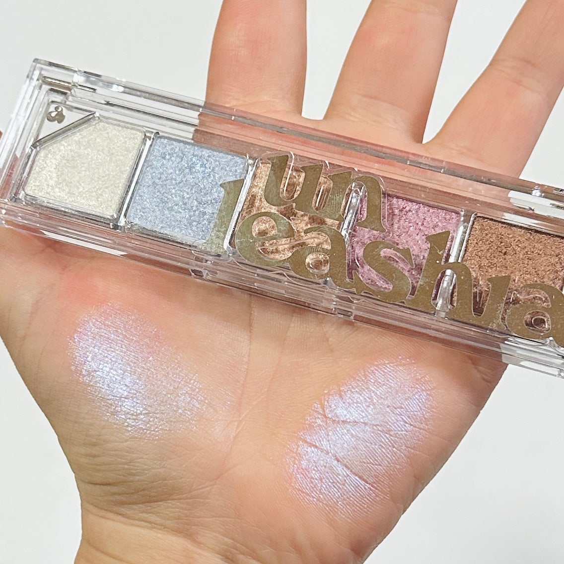 Mood Shower Face Palette/unleashia/パウダーハイライトを使ったクチコミ(1枚目)