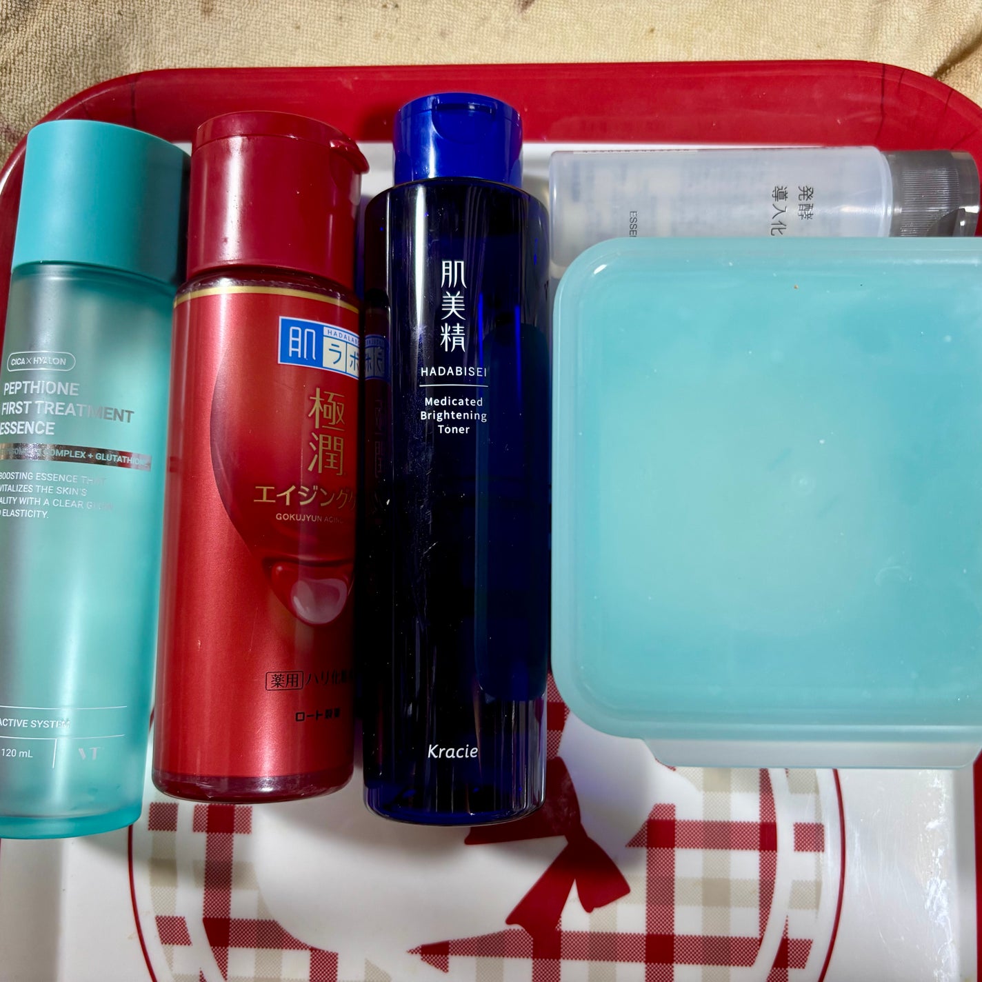 極潤 薬用ハリ化粧水【医薬部外品】/肌ラボ/化粧水を使ったクチコミ(1枚目)