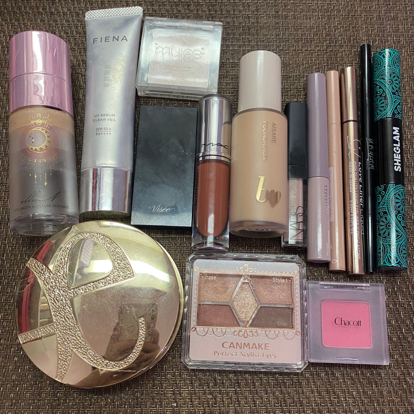 エレガンス ラ プードル オートニュアンス リクスィーズ/Elégance/プレストパウダーを使ったクチコミ(3枚目)