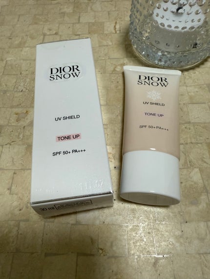 ディオール スノー UVシールド トーンアップ 50+/Dior/日焼け止めミルクを使ったクチコミ(1枚目)