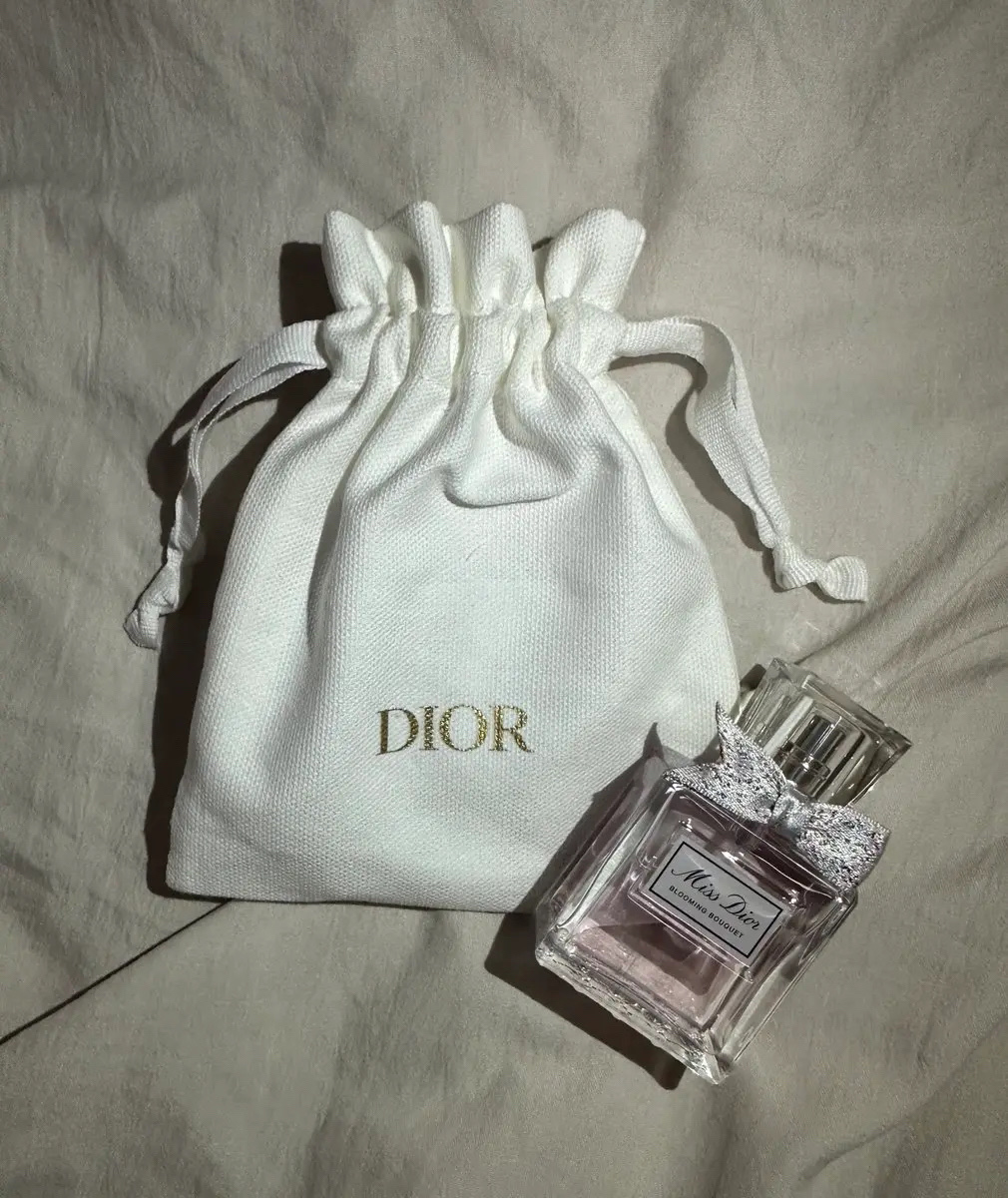 ミス ディオール ブルーミング ブーケ(オードゥトワレ)/Dior/香水(レディース)を使ったクチコミ（1枚目）