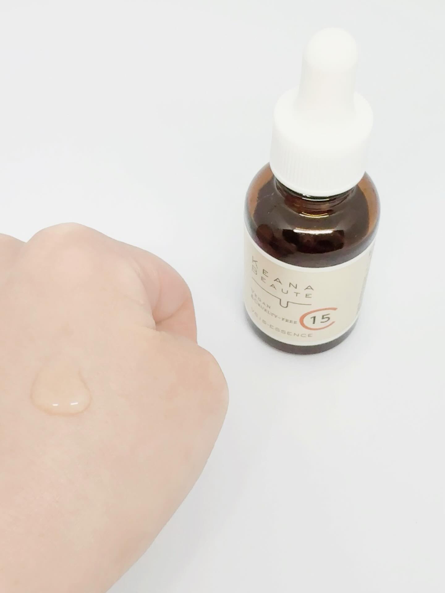 VC15特濃美容液/ケアナボーテ/美容液を使ったクチコミ（2枚目）