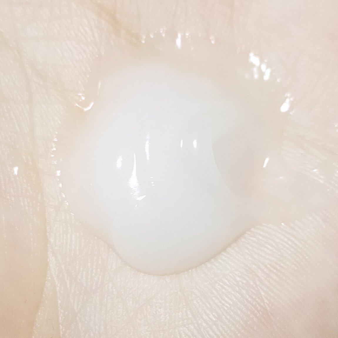 エッセンシャル プレミアム うるりジェリーミルク/エッセンシャル/ヘアミルクを使ったクチコミ（2枚目）