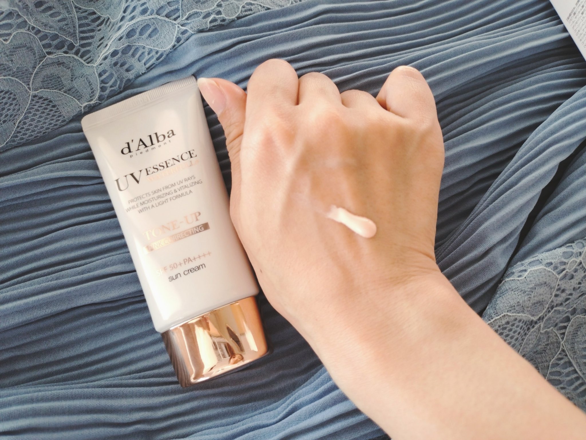 ウォータフルトーンアップサンクリーム/ダルバ/日焼け止めクリームを使ったクチコミ（2枚目）