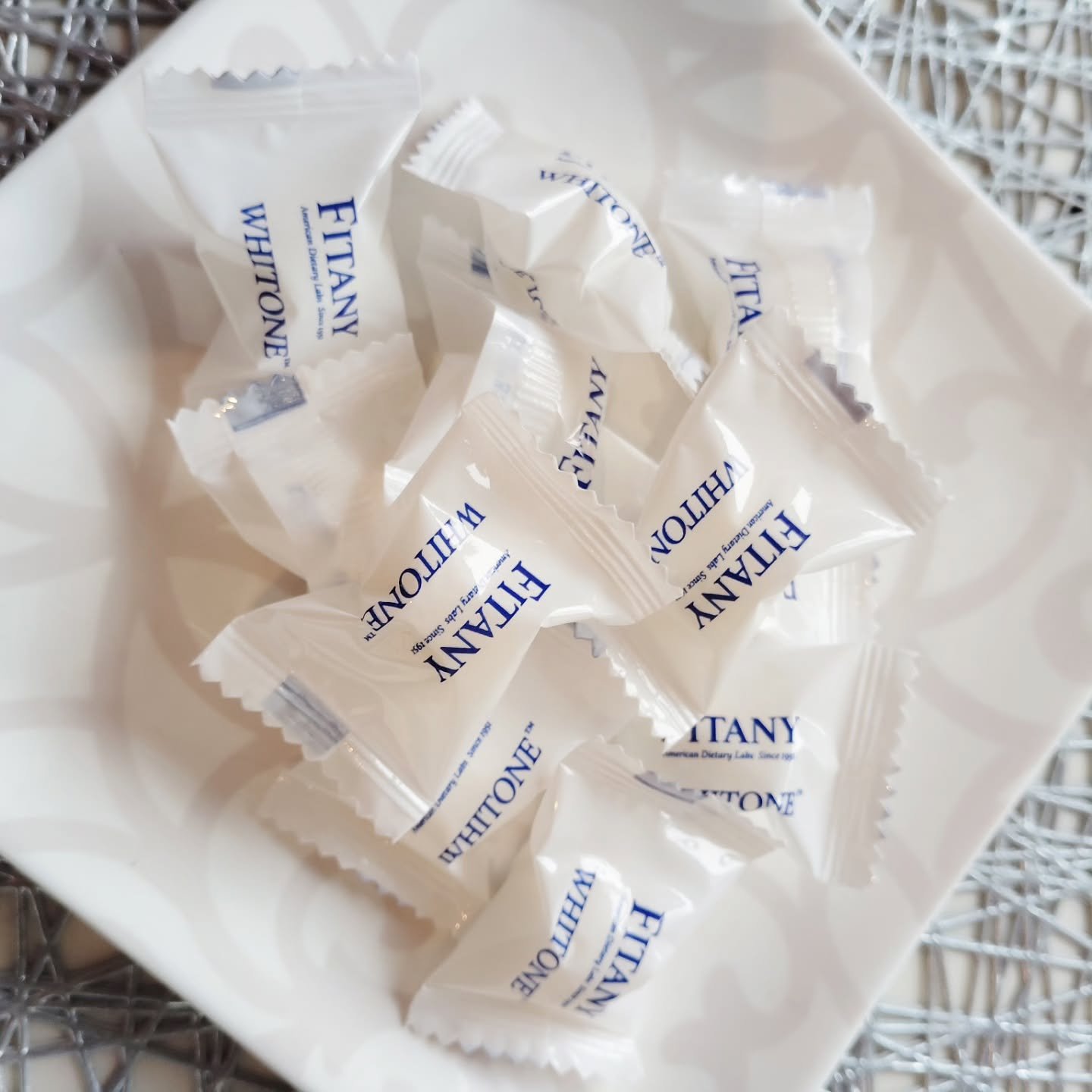 ホワイトーンロゼンジ/FINATY/美容サプリメントを使ったクチコミ（2枚目）