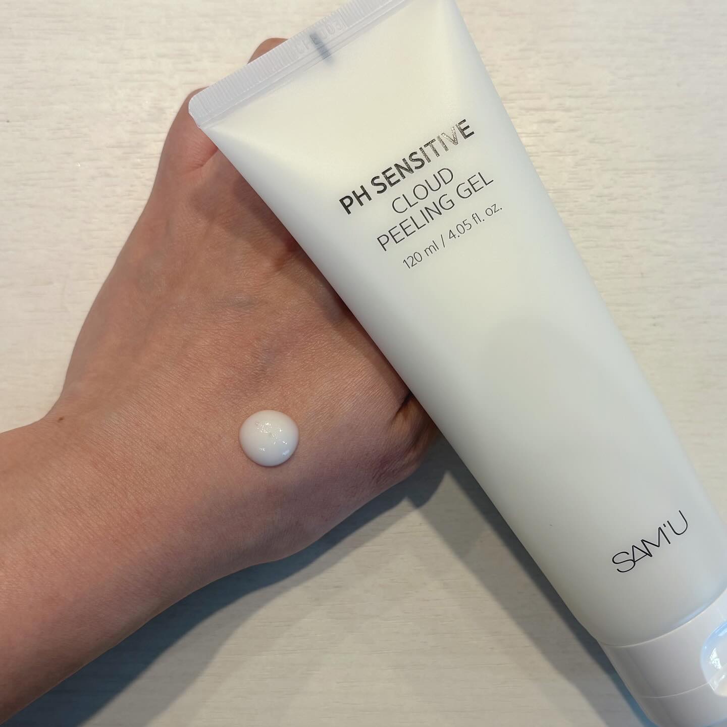 PHセンシティブクラウドピーリングジェル/SAM'U/ピーリングを使ったクチコミ（3枚目）
