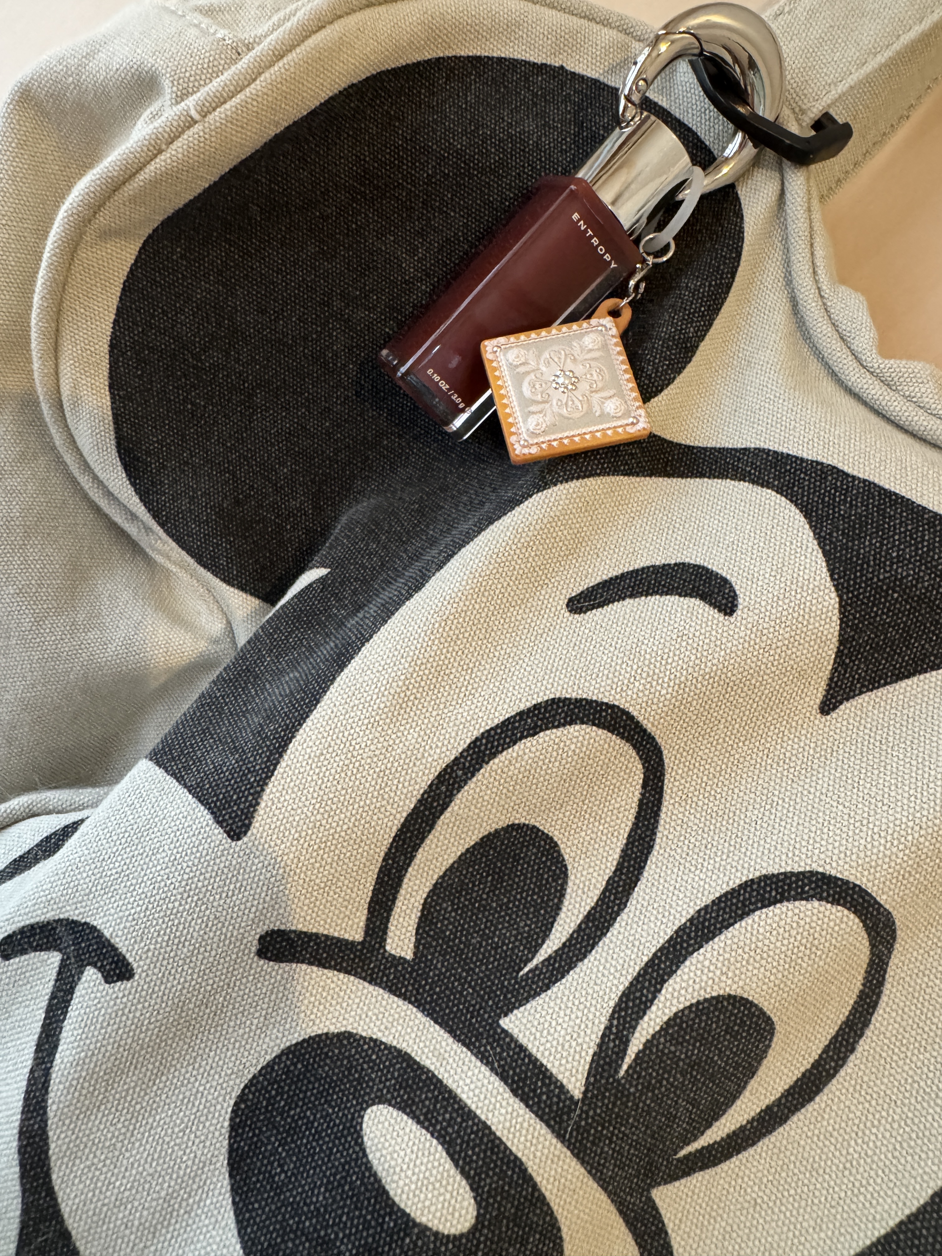 エントロピー チャームティント グロッシージェル アンバーチャーム/ENTROPY/リップティントを使ったクチコミ（1枚目）