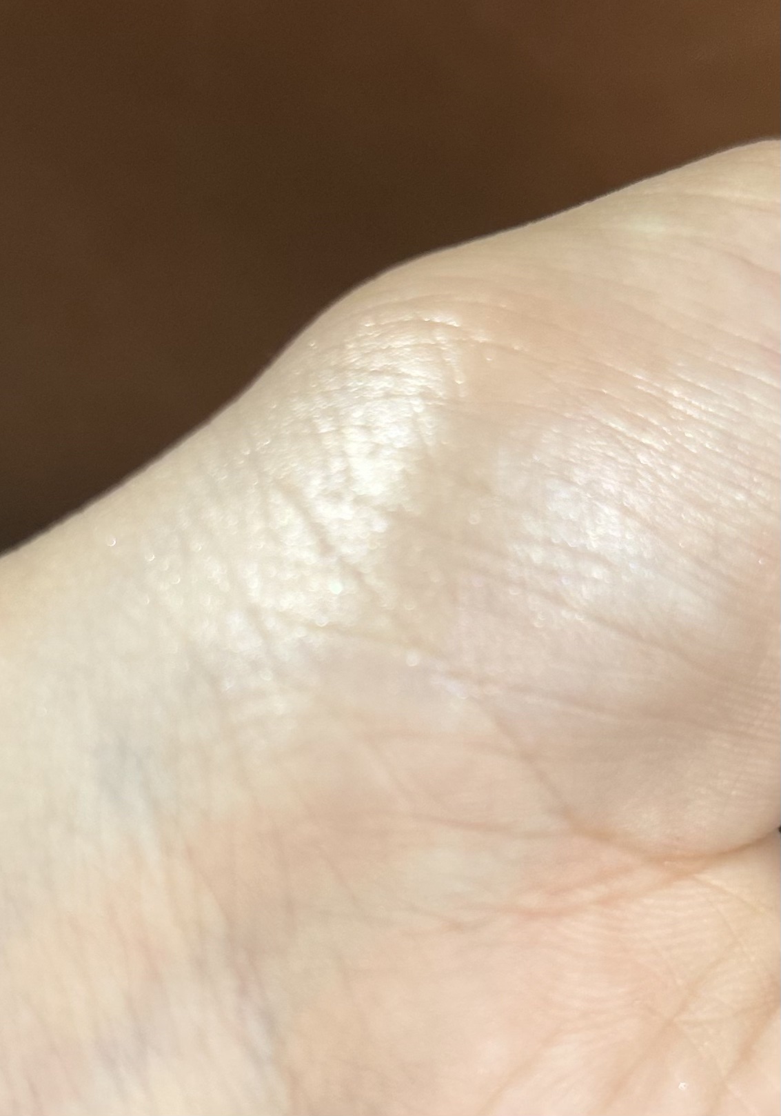 ローズグロウ イルミネーター /ローラ メルシエ/プレストパウダーを使ったクチコミ（2枚目）