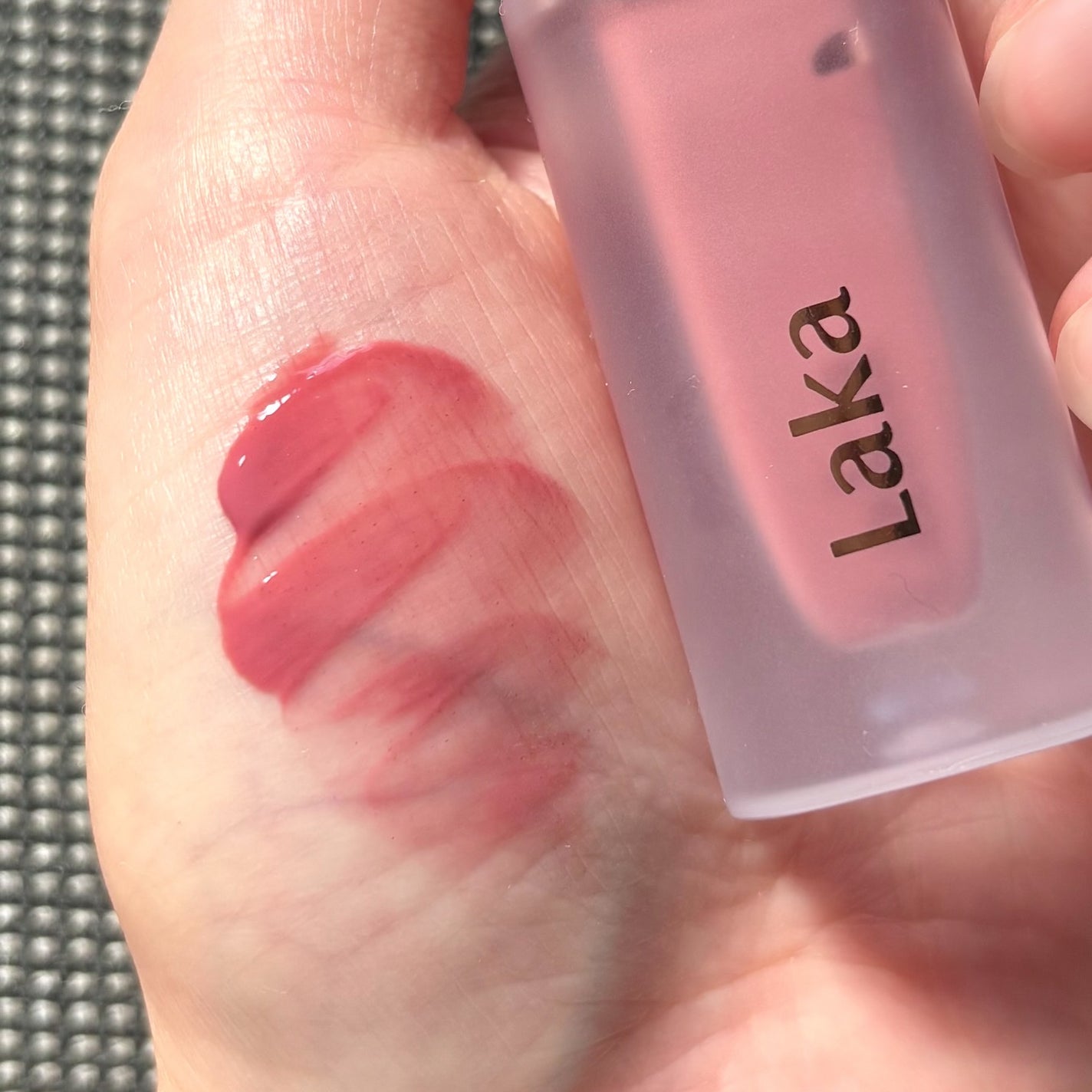 フルーティーグラムティント/Laka/リップティントを使ったクチコミ(4枚目)