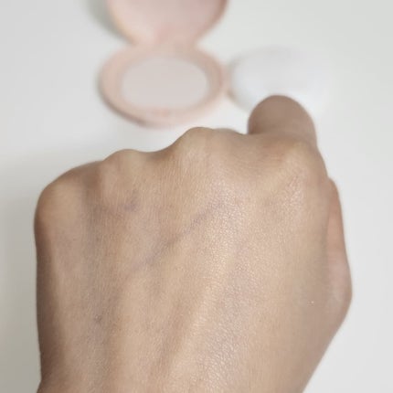 サナ 素肌記念日 スキンケアパウダー N/素肌記念日/プレストパウダーを使ったクチコミ(10枚目)