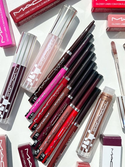 M·A·C リップグレイザー/M・A・C/リップライナーを使ったクチコミ(1枚目)