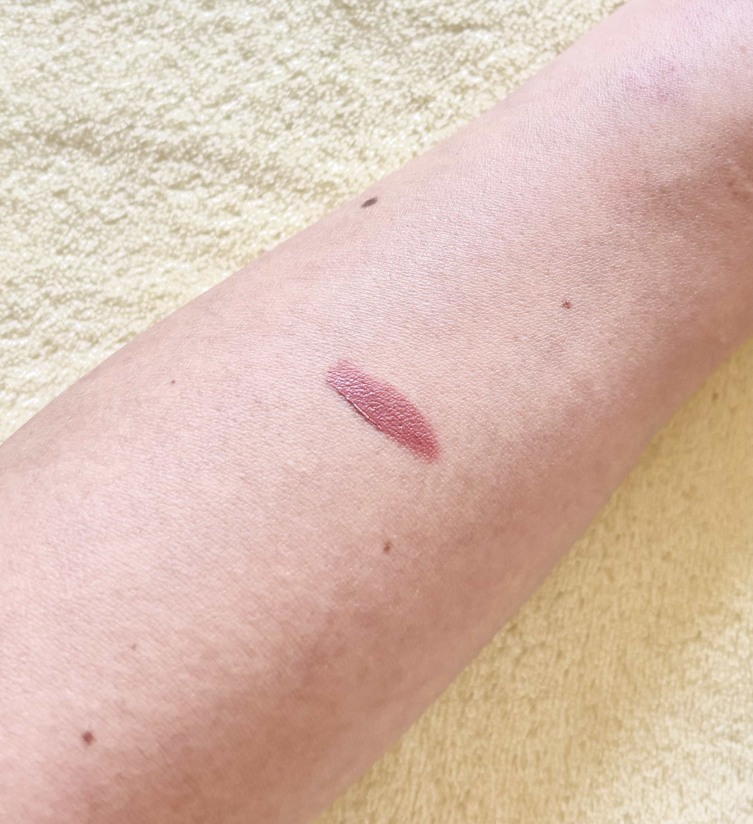 シルバーパース ムースクリーム リップ＆チーク 14 ロージーチョコ/oiad/ジェル・クリームチークを使ったクチコミ（3枚目）