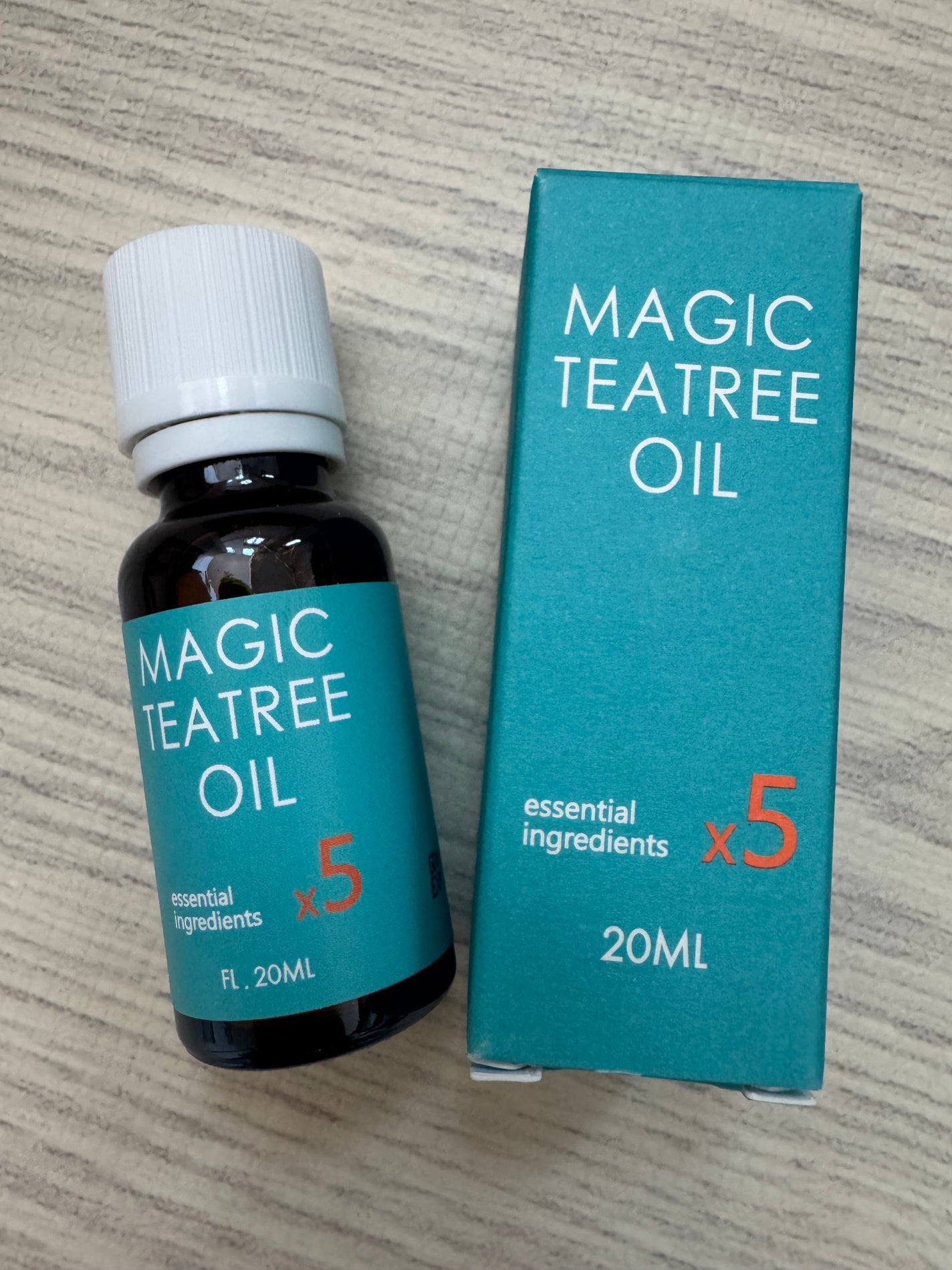 マジックティーツリーオイル/ブラン/フェイスオイルを使ったクチコミ(1枚目)