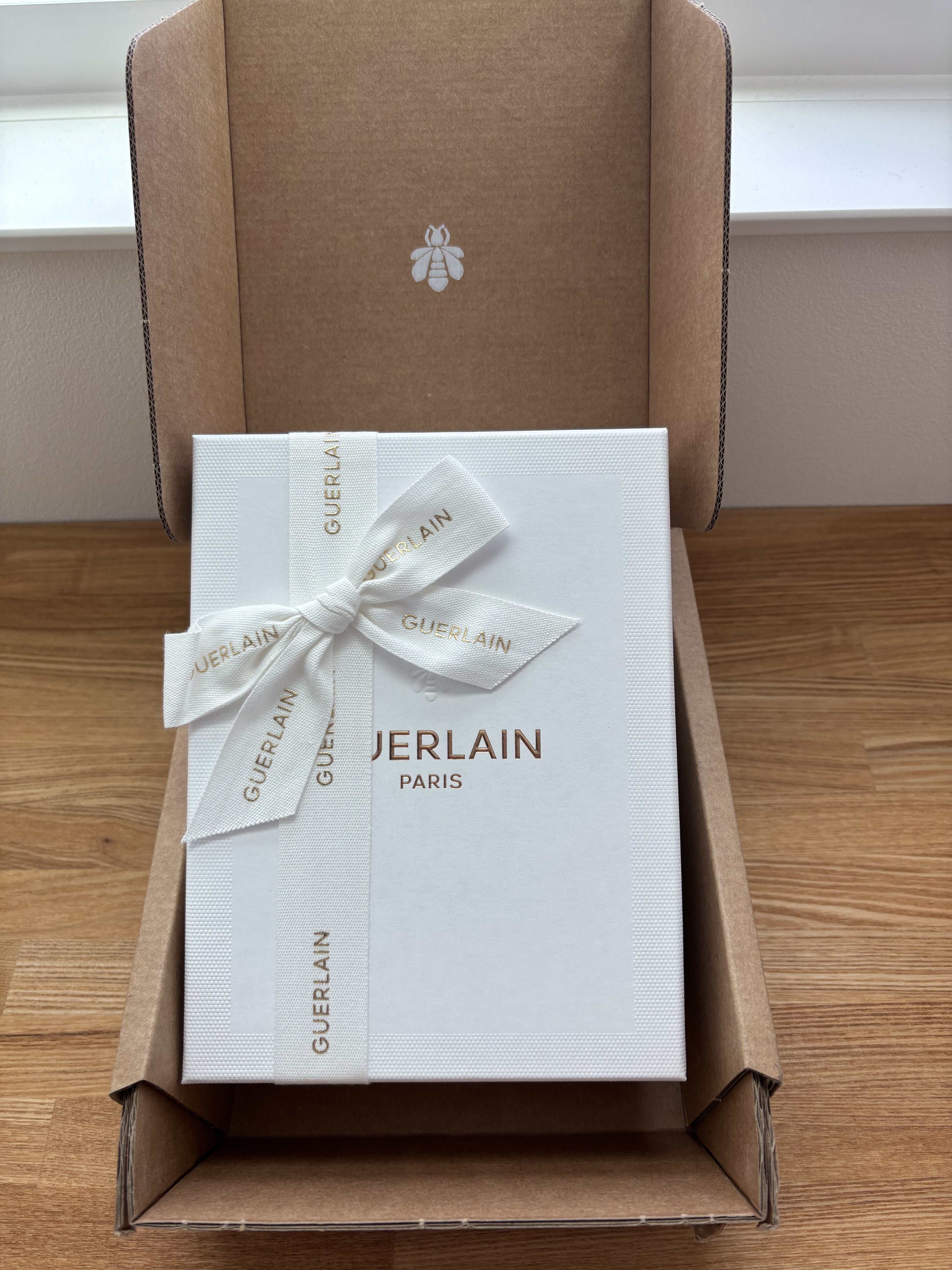 ゲラン アプソリュ アレゴリア ヘアミスト ローズアミラ 40ml 試してみた】アプソリュ アレゴリア ヘアミスト ローズ アミラ