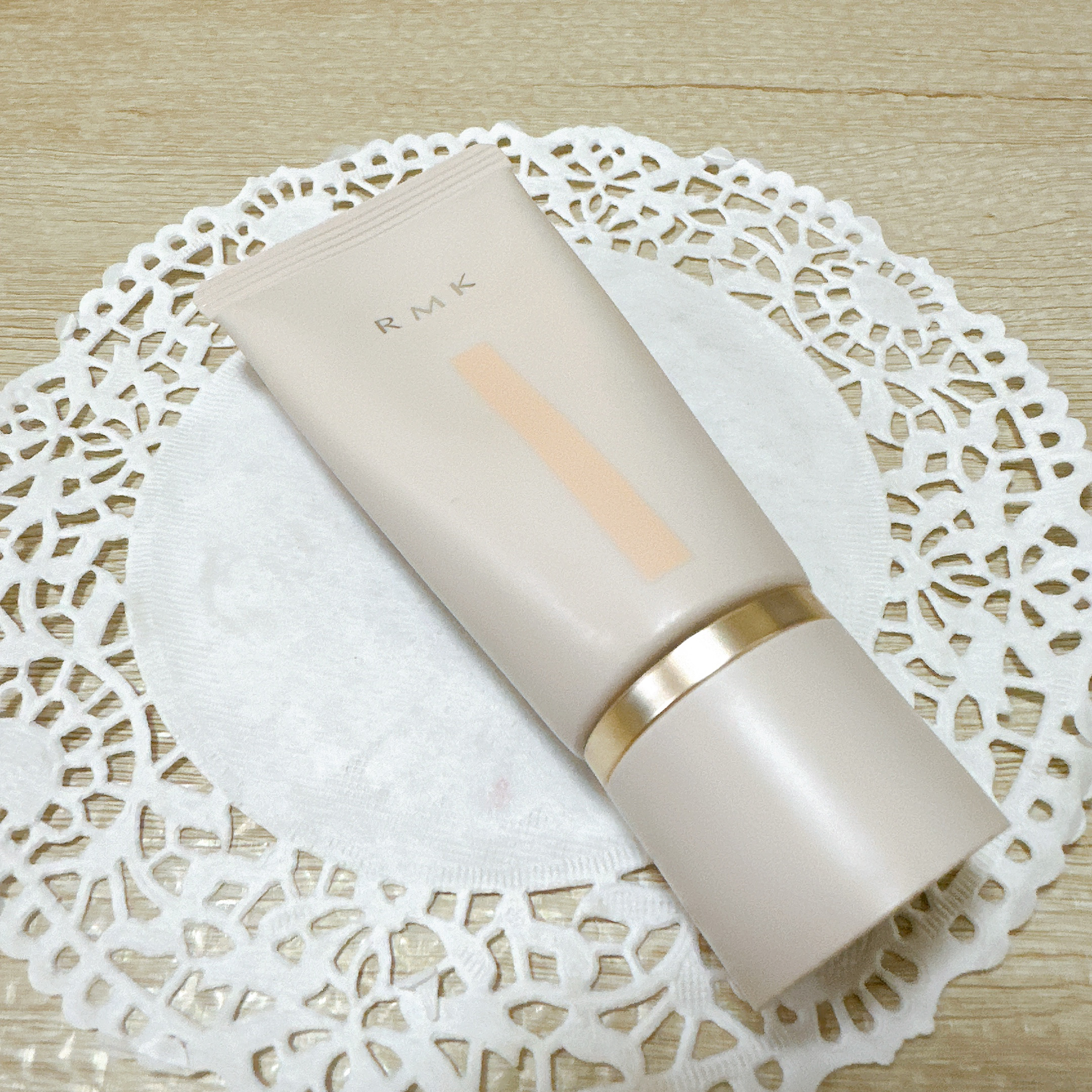 RMK クリームファンデーション アクアティックグロウ 102/RMK/クリーム・エマルジョンファンデーションを使ったクチコミ（2枚目）