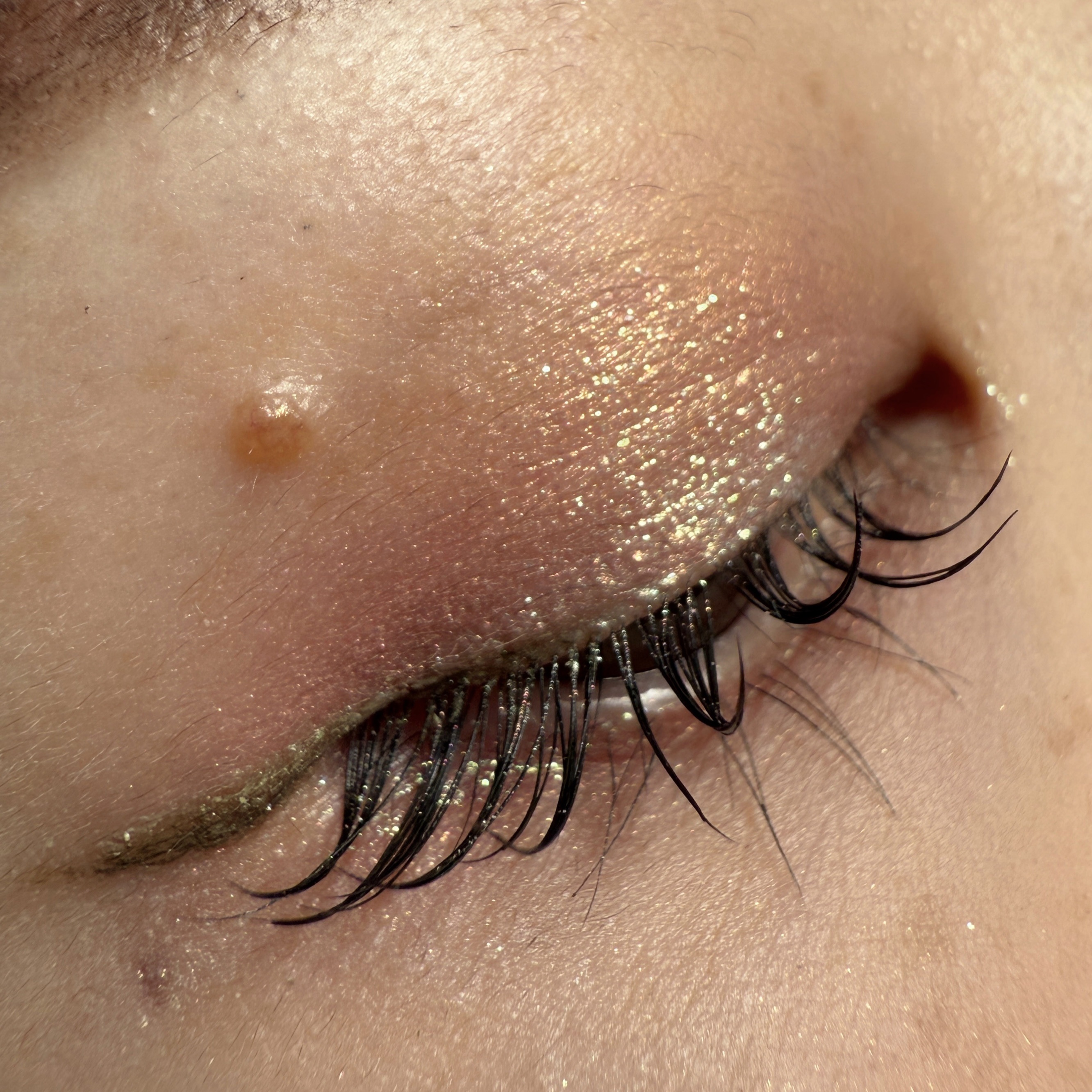 リュクスアイシャドウ/BOBBI BROWN/単色アイシャドウを使ったクチコミ（3枚目）