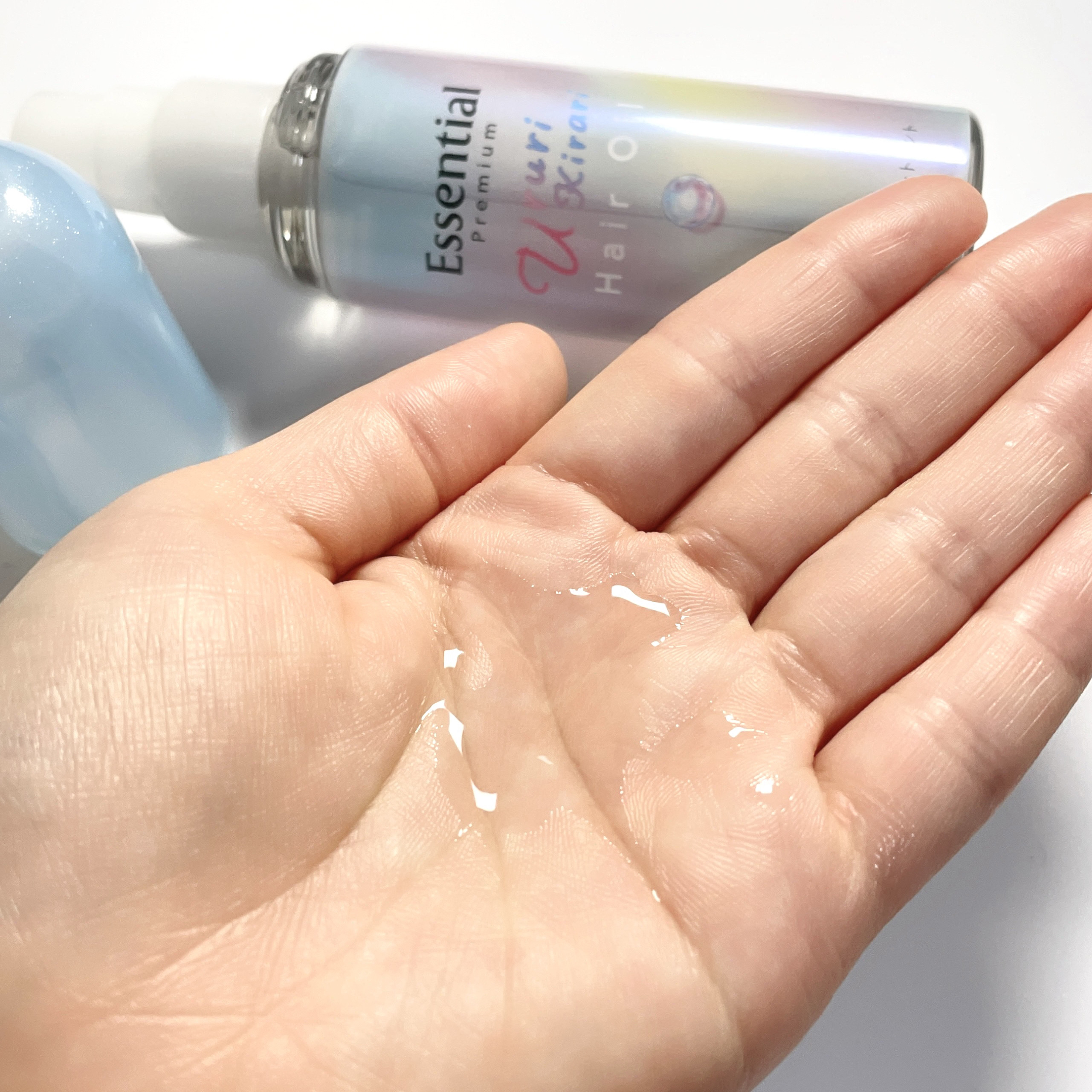 エッセンシャル プレミアム うるりキラリオイル/エッセンシャル/ヘアオイルを使ったクチコミ（3枚目）