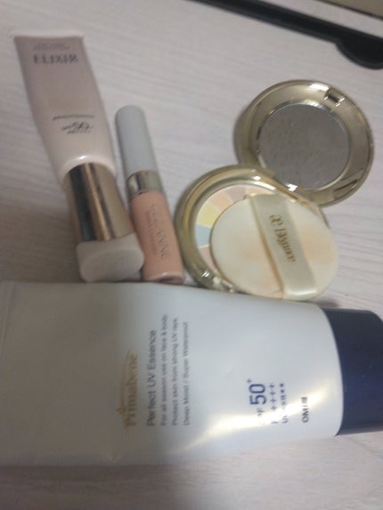 ラ プードル オートニュアンス/Elégance/プレストパウダーを使ったクチコミ(1枚目)