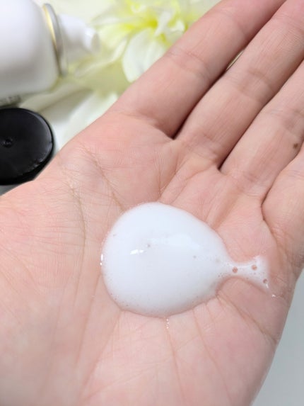 アネラホワイト/ANELA WHITE/美容液を使ったクチコミ(2枚目)