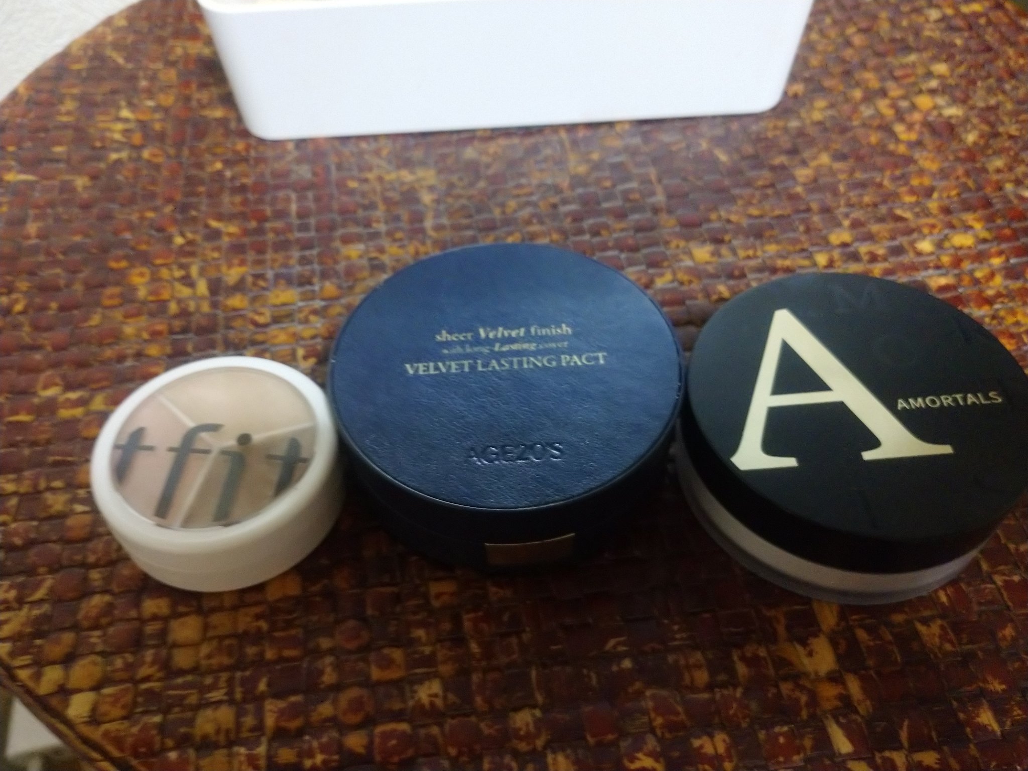 フェイスパウダー/AMORTALS /ルースパウダーを使ったクチコミ（1枚目）