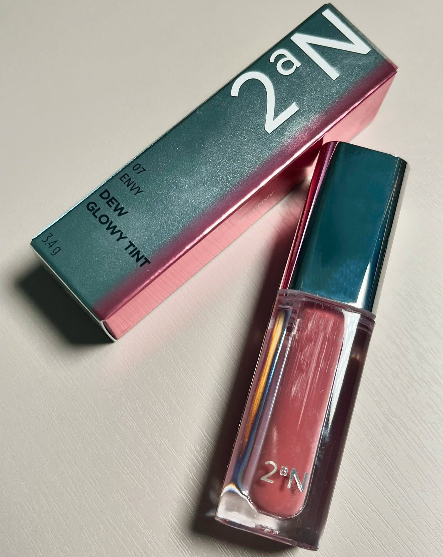 デューグローイーティント #07 エンヴィ /2aN/リップティントを使ったクチコミ（1枚目）