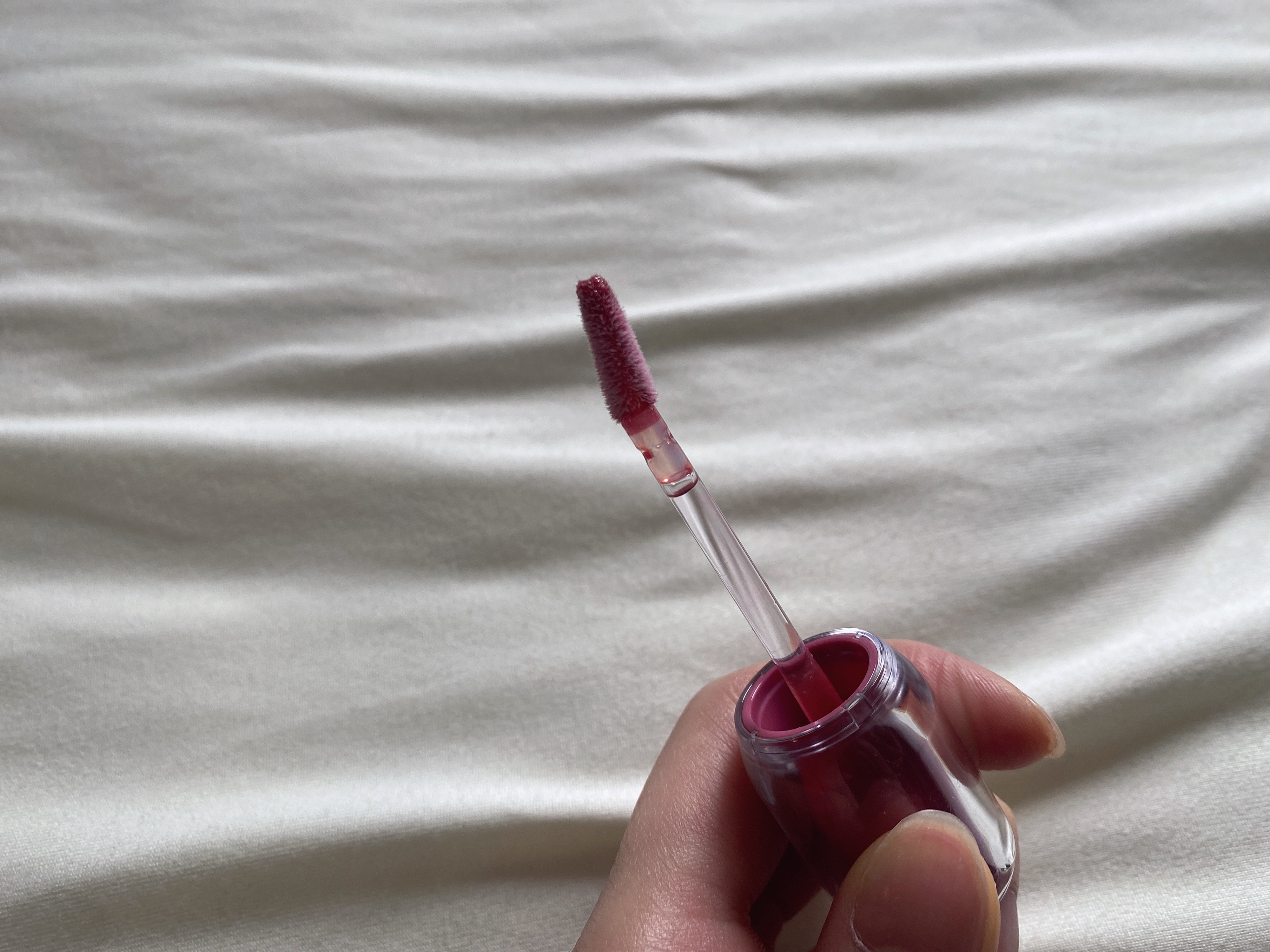 ジェンティー　モチュルンリップグロス 003e ジェラシーローズ/GENTY/リップグロスを使ったクチコミ（2枚目）