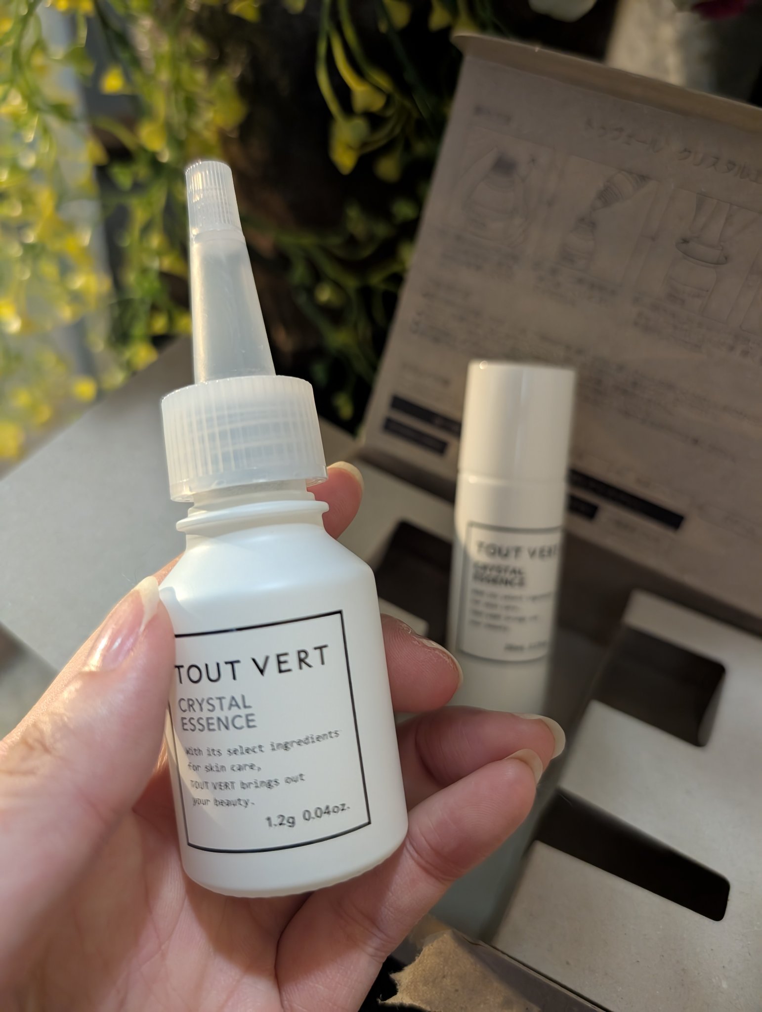 クリスタルエッセンス/TOUT VERT/美容液を使ったクチコミ（2枚目）
