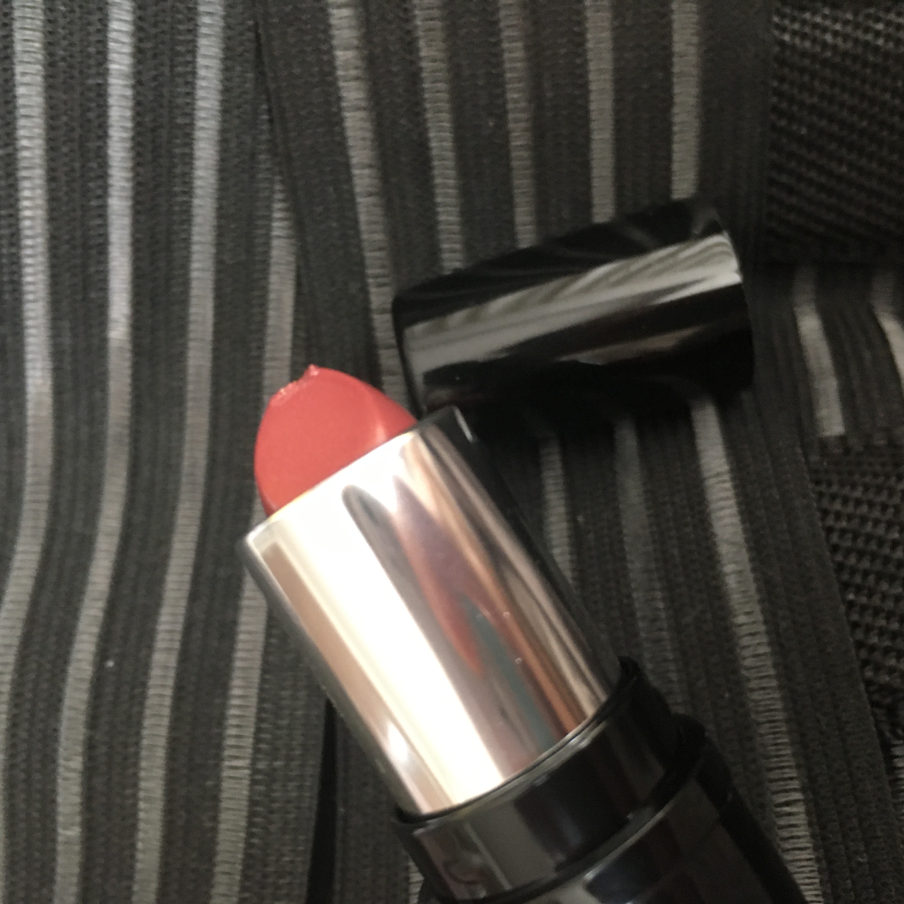 リップ カット ルージュ/ビディ・ボブ/口紅を使ったクチコミ（1枚目）