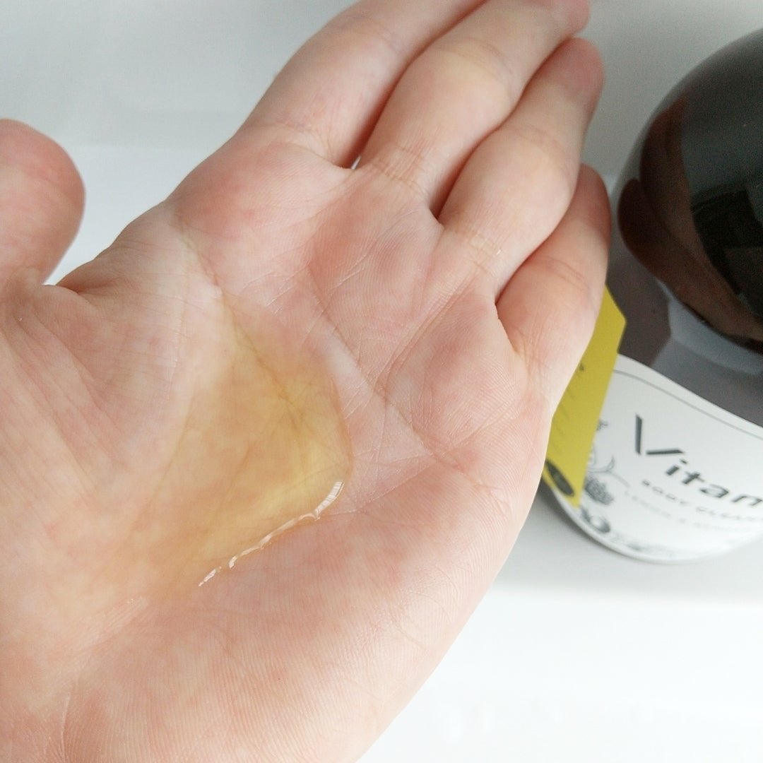 リフレッシングボディソープ(レモン&ベルガモットの香り)/Vitaming/ボディソープを使ったクチコミ(2枚目)