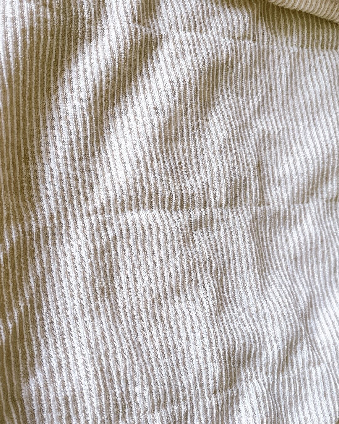 ひとりコスメ部 フォロバ100 on LIPS 「接触冷感 ひんやり&さらさら♪リバーシブルタオルケット!@su..」(5枚目)