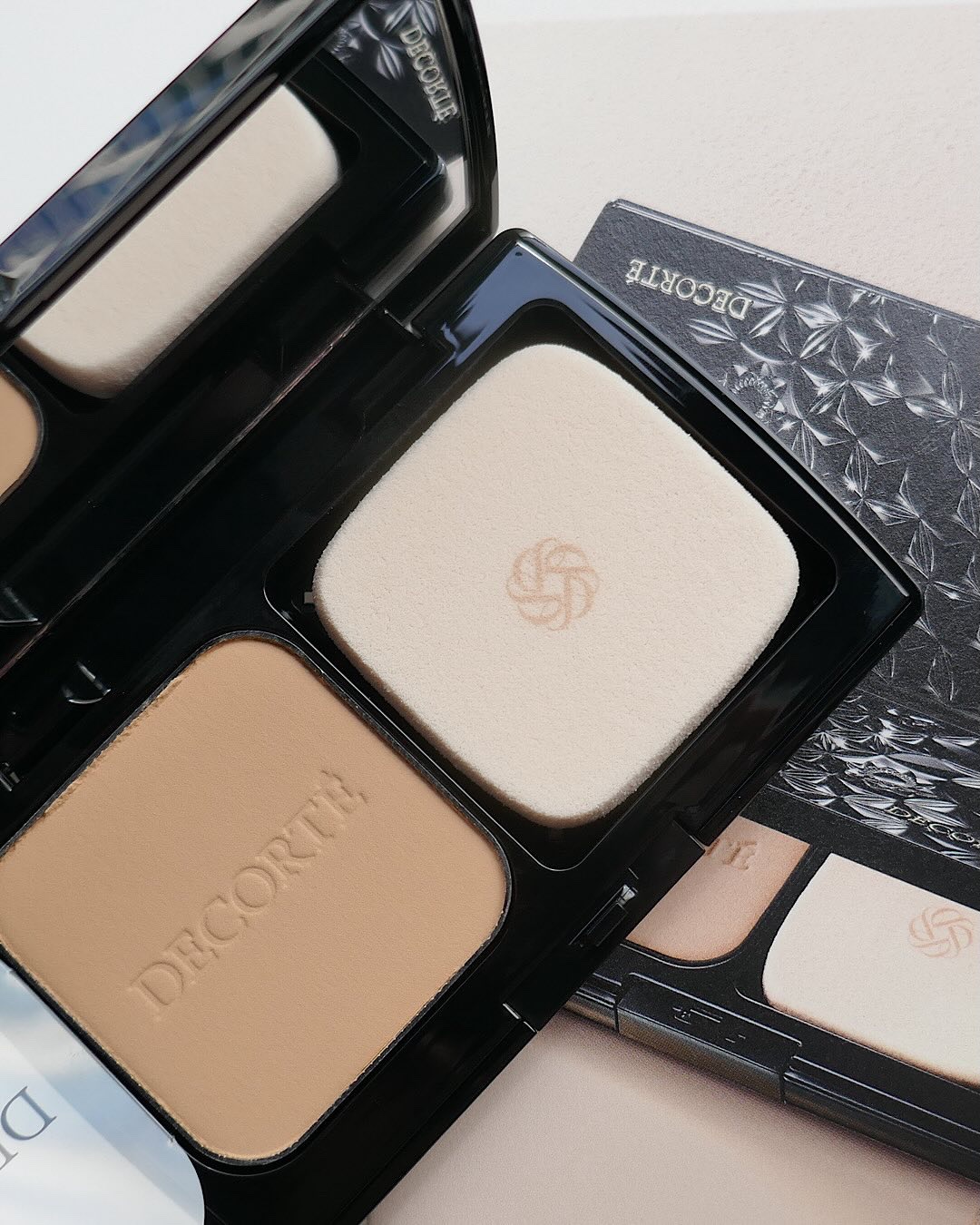 ゼン ウェア パウダーファンデーション/DECORTÉ/パウダーファンデーションを使ったクチコミ（1枚目）