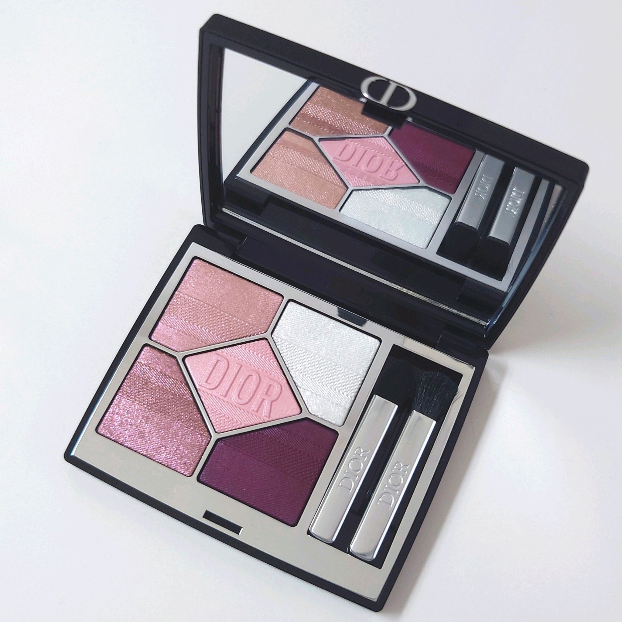 【旧】ディオールショウ サンク クルール（プラン ドゥ パリ コレクション限定品）/Dior/アイシャドウを使ったクチコミ（1枚目）